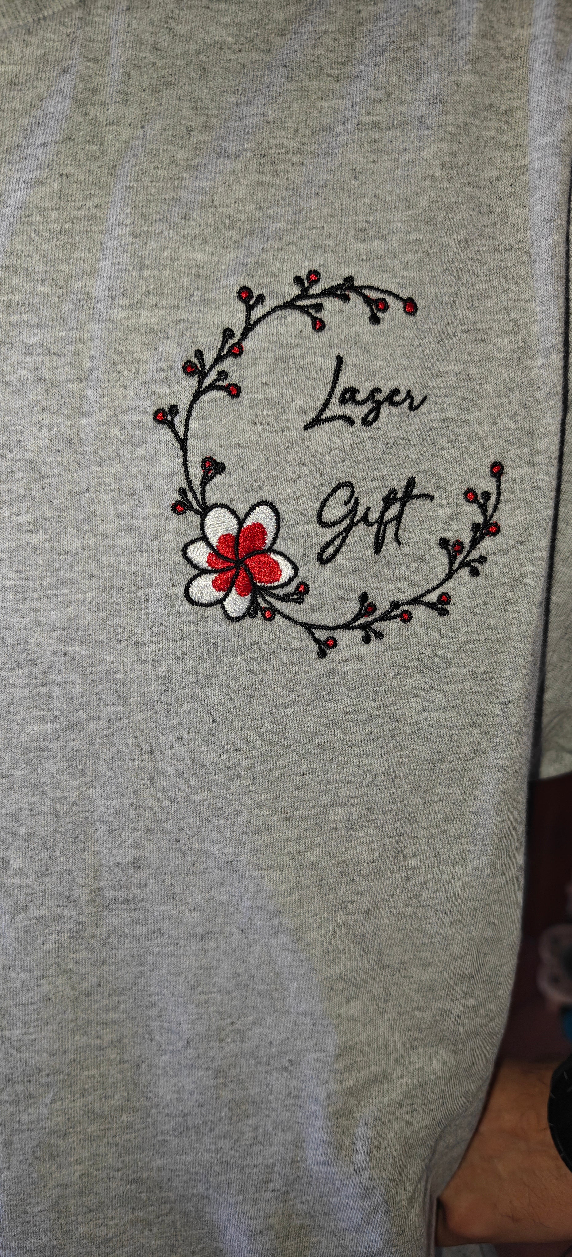 T-shirt lasergift logo