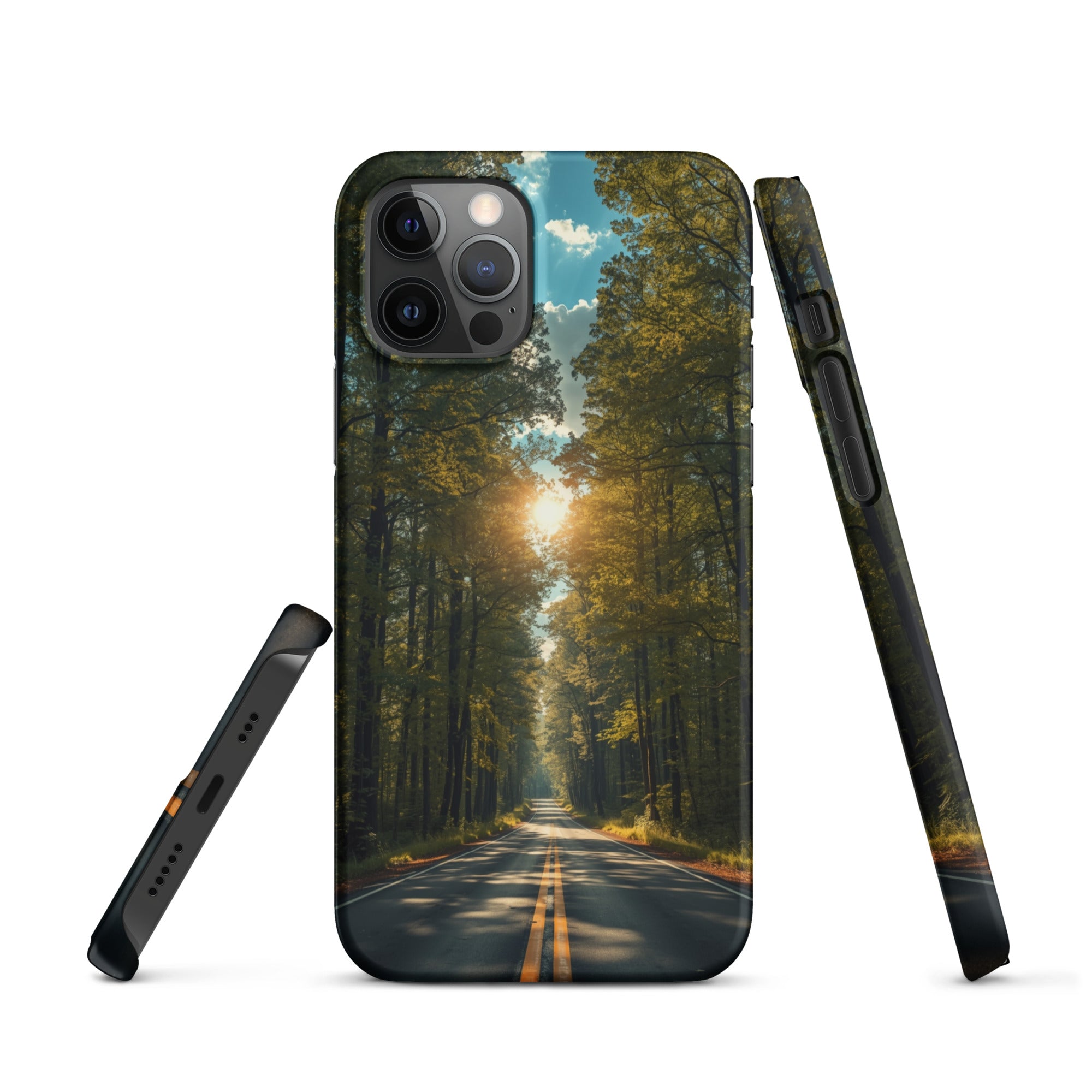 Foto di - Cover Resistente e Compatibile con Ricarica Wireless iPhone – Tree Lined Street-Smartphone-Biiply