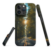 Foto di - Cover Resistente e Compatibile con Ricarica Wireless iPhone – Tree Lined Street-Smartphone-Biiply