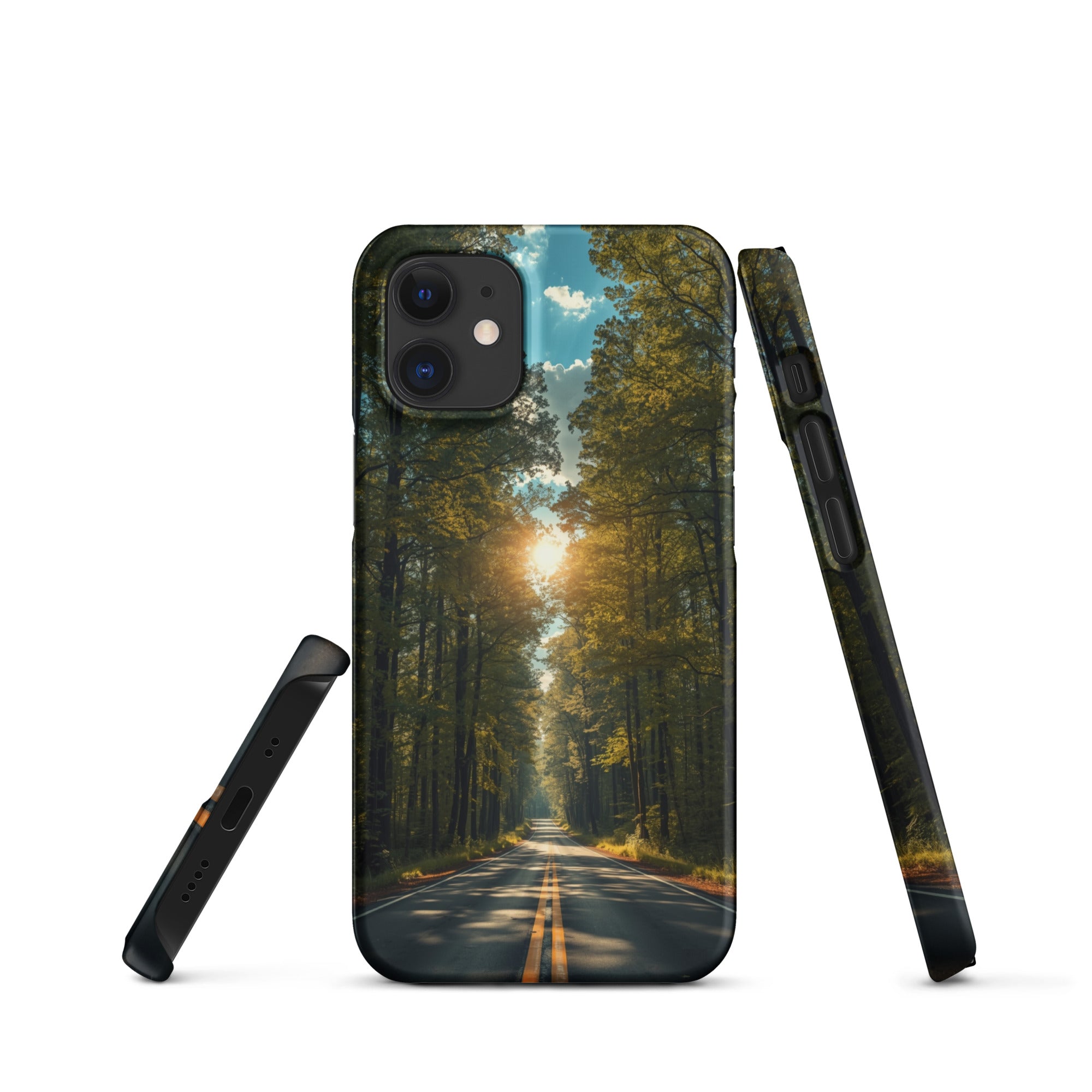 Foto di - Cover Resistente e Compatibile con Ricarica Wireless iPhone – Tree Lined Street-Smartphone-Biiply