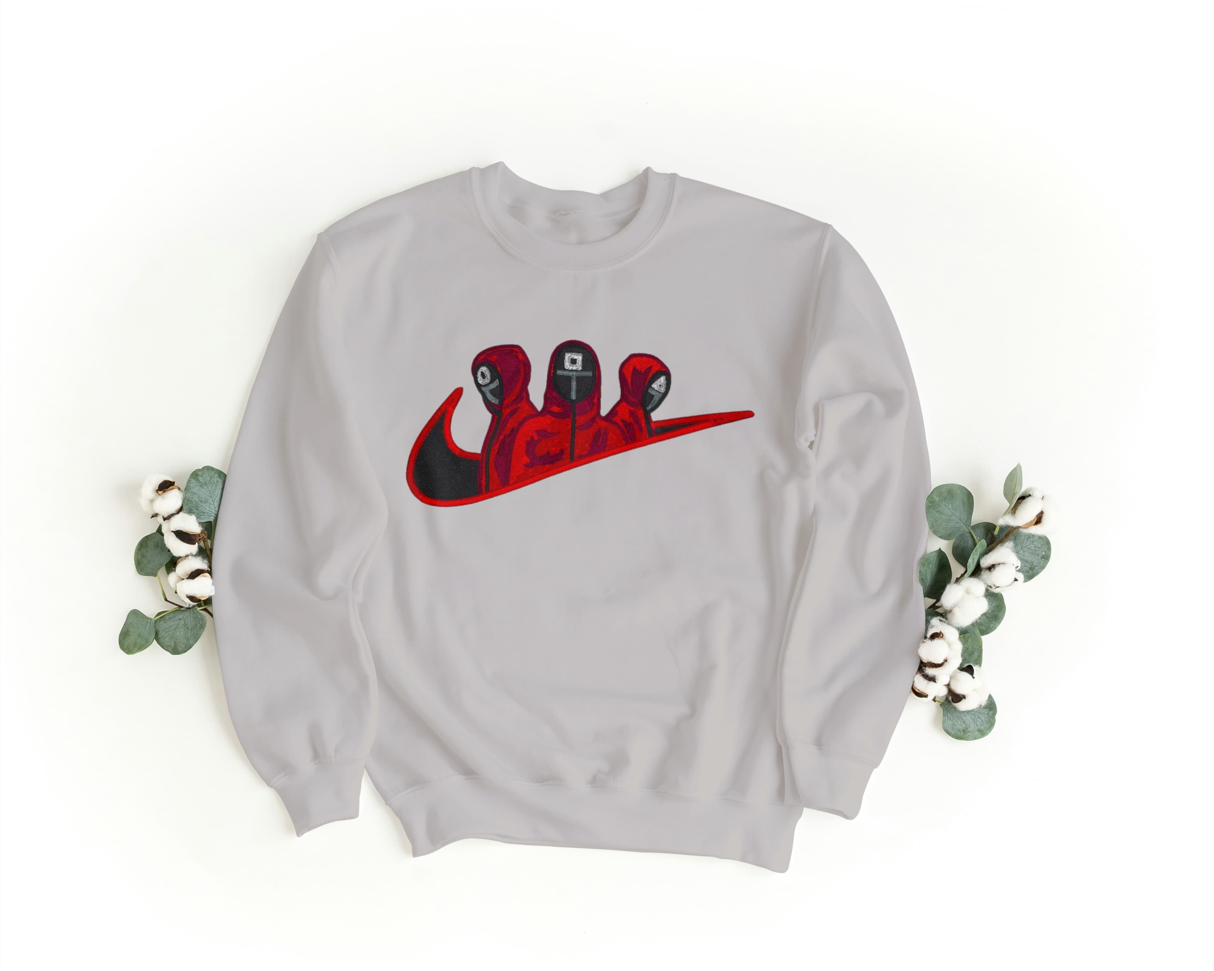 Foto di - Felpa Ricamata Unisex – Morbida – Stile Streetwear – Squid Game-Ricamati-Biiply