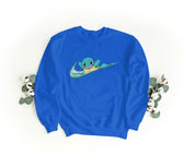 Foto di - Felpa Ricamata Unisex – Morbida – Stile Streetwear – Swoosh + Squitle-Ricamati-Biiply