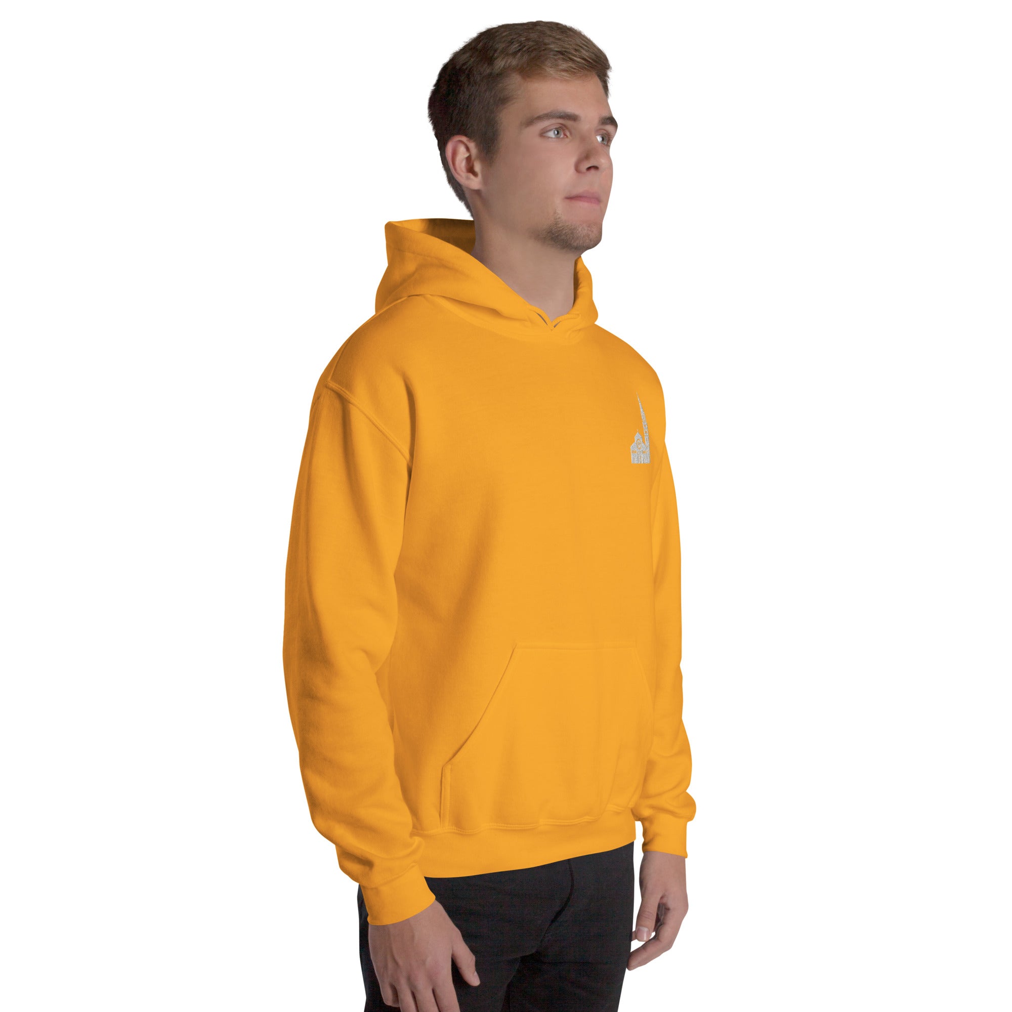 Foto di - Felpa Ricamata Unisex – Morbida con Cappuccio e Tasca Frontale – Stile Streetwear – Ghirlandina Modena-Ricamati-Biiply