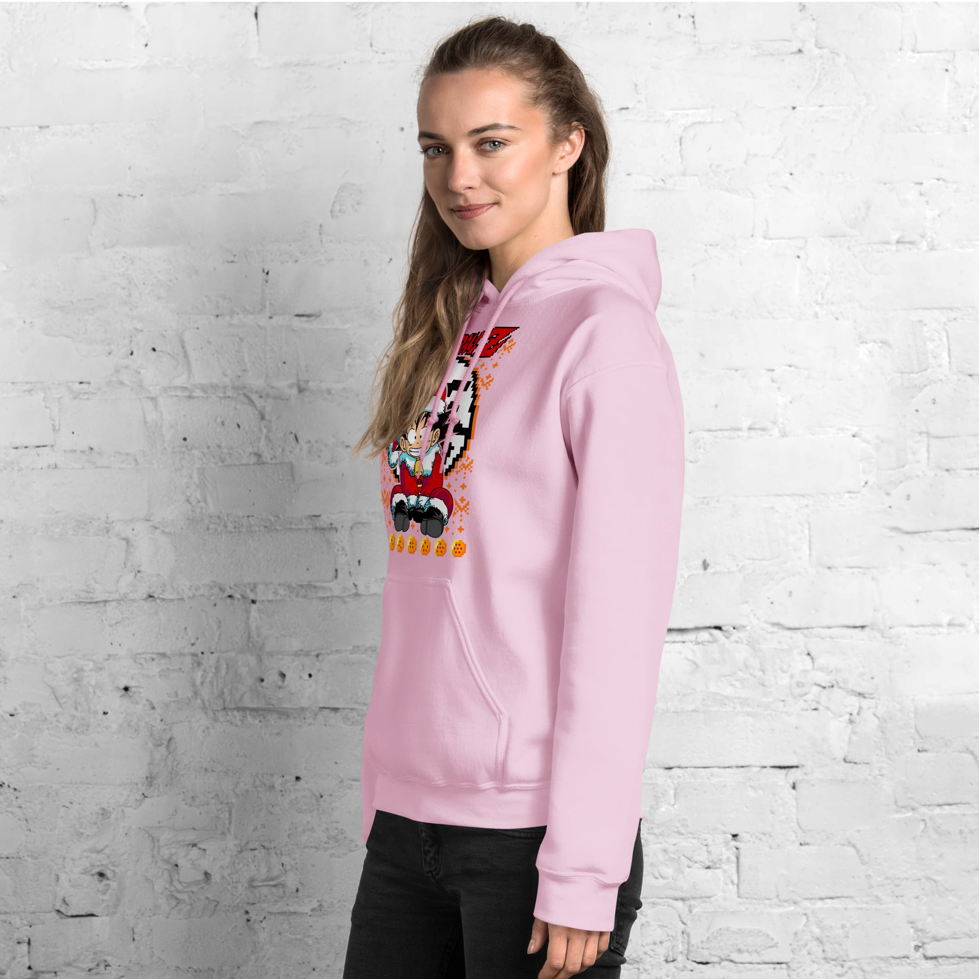 Foto di - Felpa stampata Unisex – Morbida con Cappuccio e Tasca Frontale – Stile Streetwear – Baby Goku Versione Natalizia-DTG-Biiply