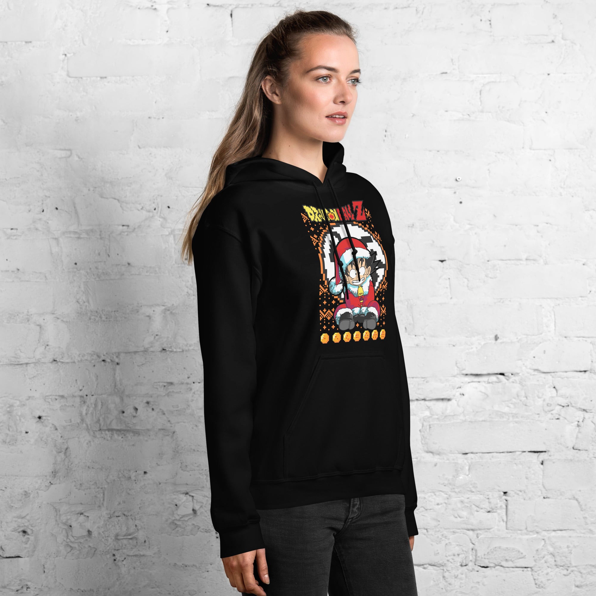 Foto di - Felpa stampata Unisex – Morbida con Cappuccio e Tasca Frontale – Stile Streetwear – Baby Goku Versione Natalizia-DTG-Biiply