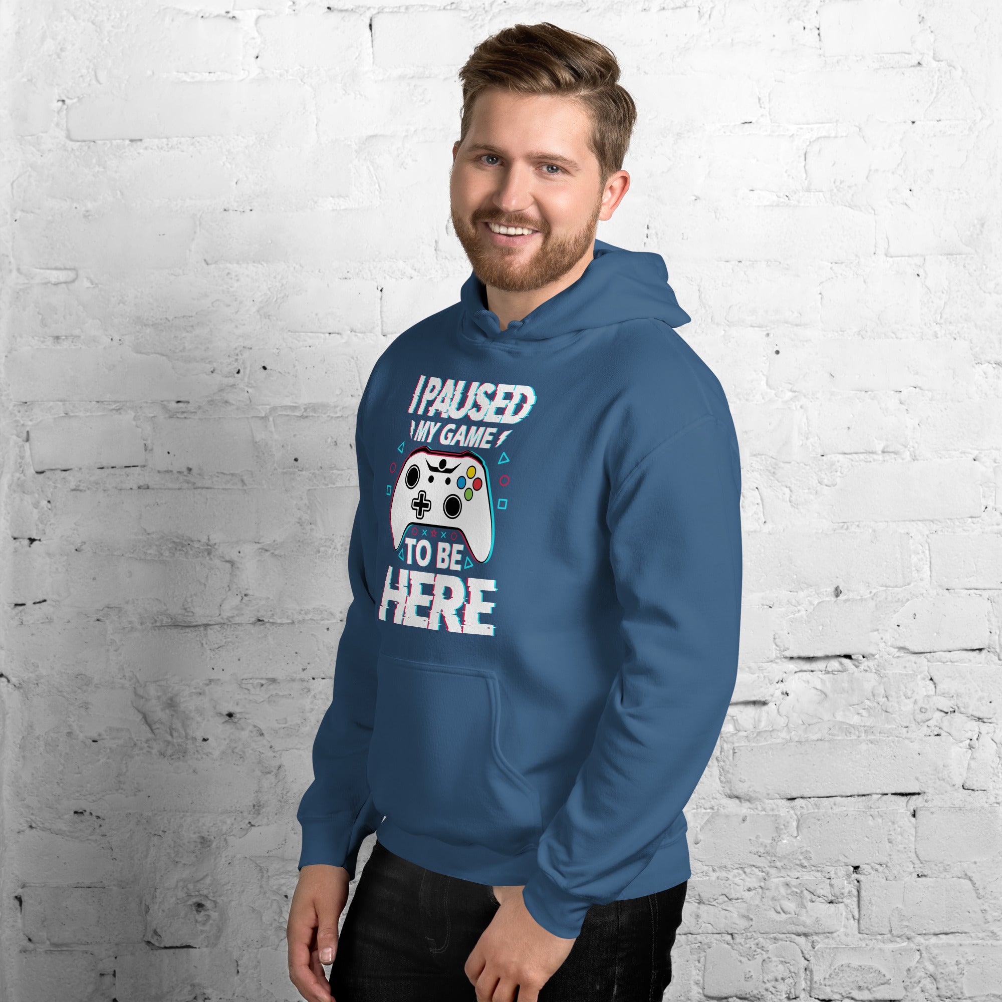 Foto di - Felpa stampata Unisex – Morbida con Cappuccio e Tasca Frontale – Stile Streetwear – I Paused My Game To Be Here-DTG-Biiply