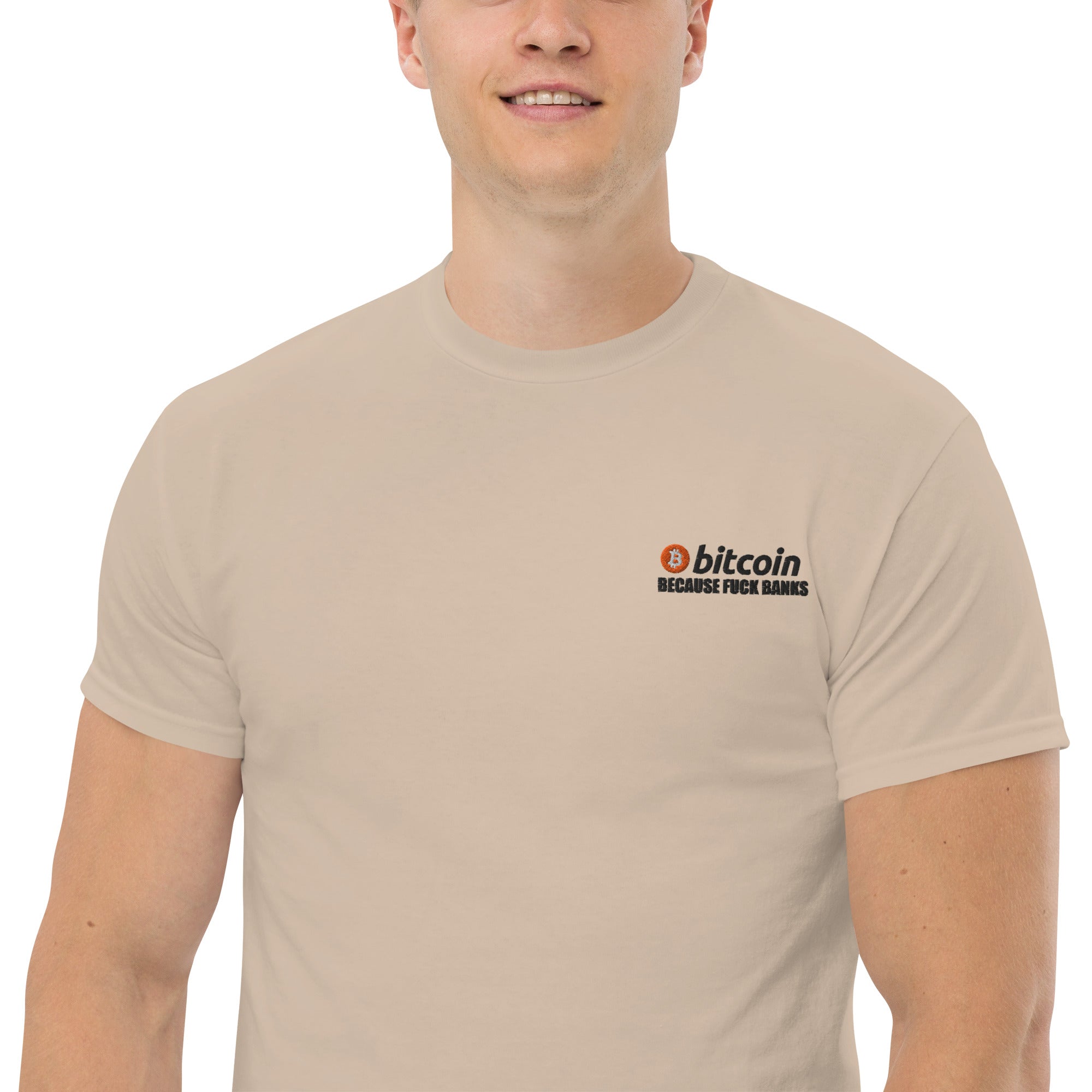 Foto di - T-shirt Ricamata Unisex – 100% Cotone – Stile Streetwear e Confortevole – Btc Fuck Banks-Ricamati-Biiply