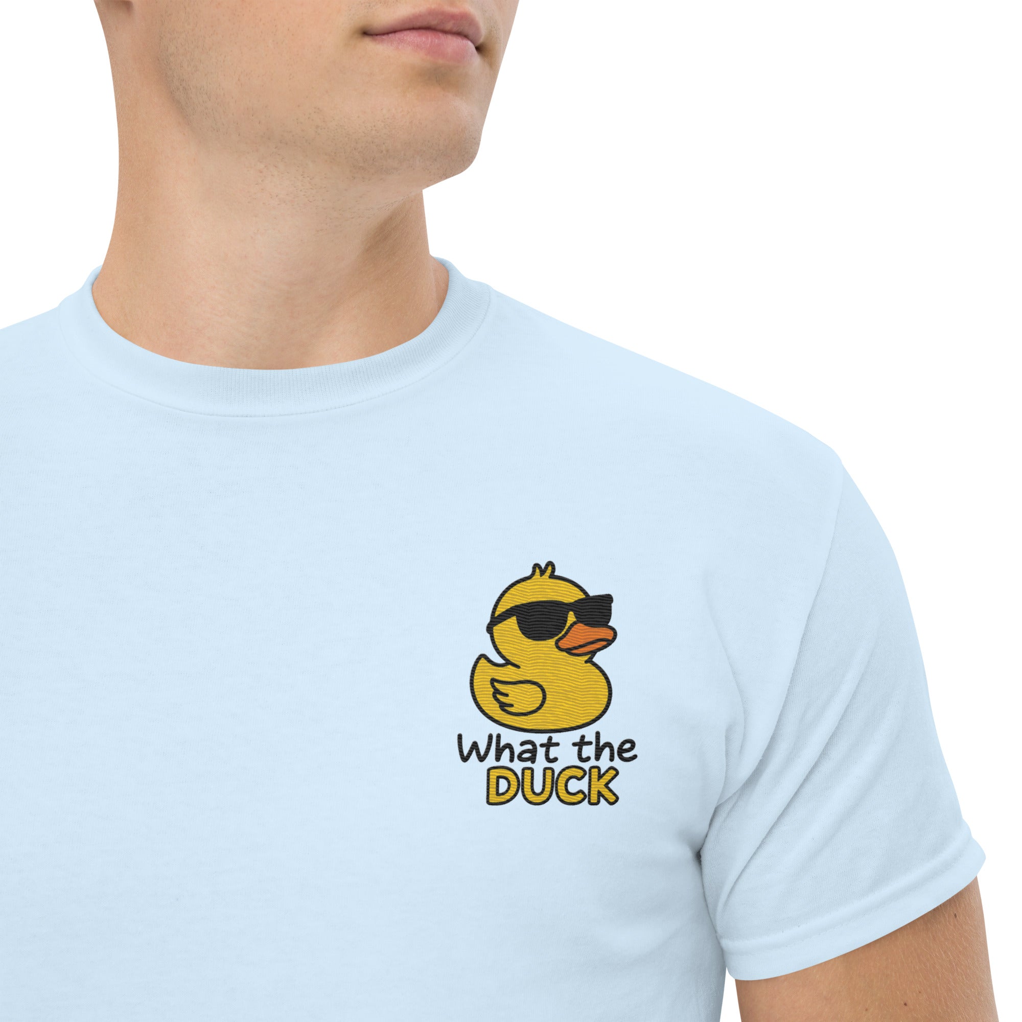 Foto di - T-shirt Ricamata Unisex – 100% Cotone – Stile Streetwear e Confortevole – Che Anatra-Ricamati-Biiply