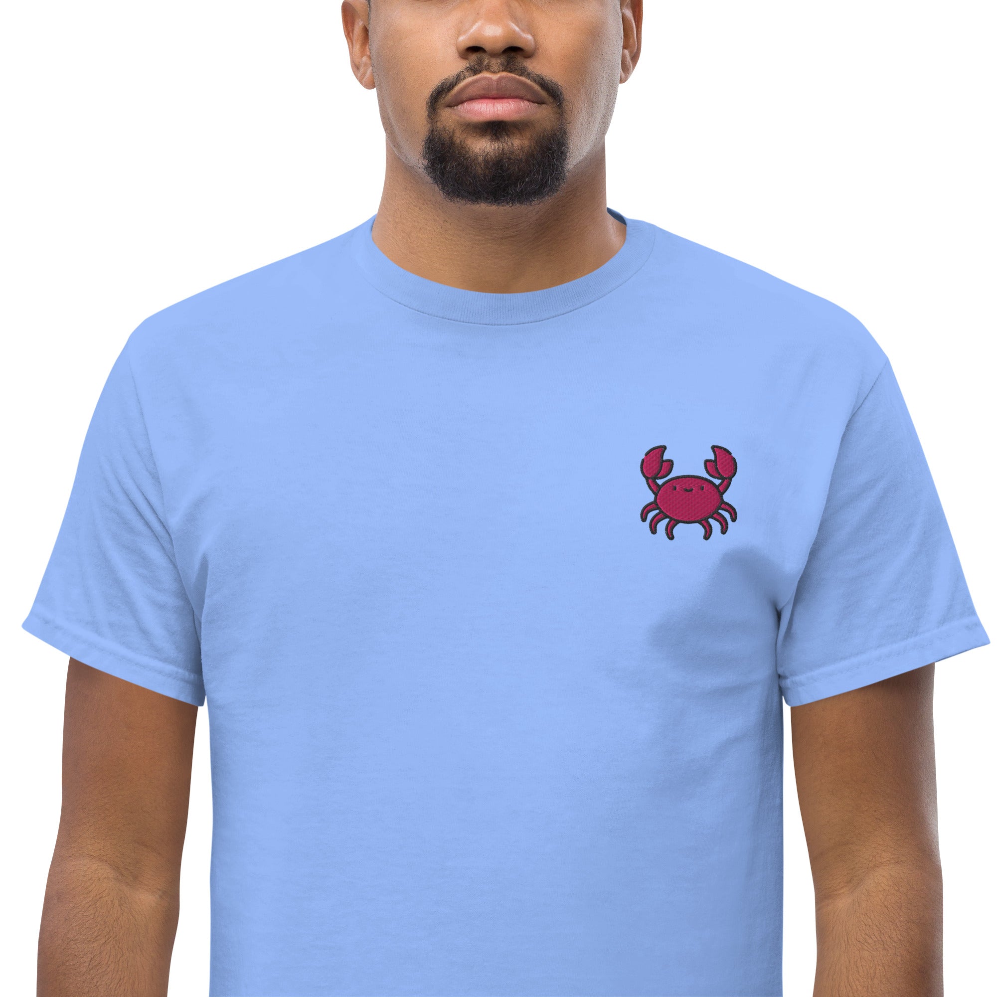 Foto di - T-shirt Ricamata Unisex – 100% Cotone – Stile Streetwear e Confortevole – Granchio-Ricamati-Biiply