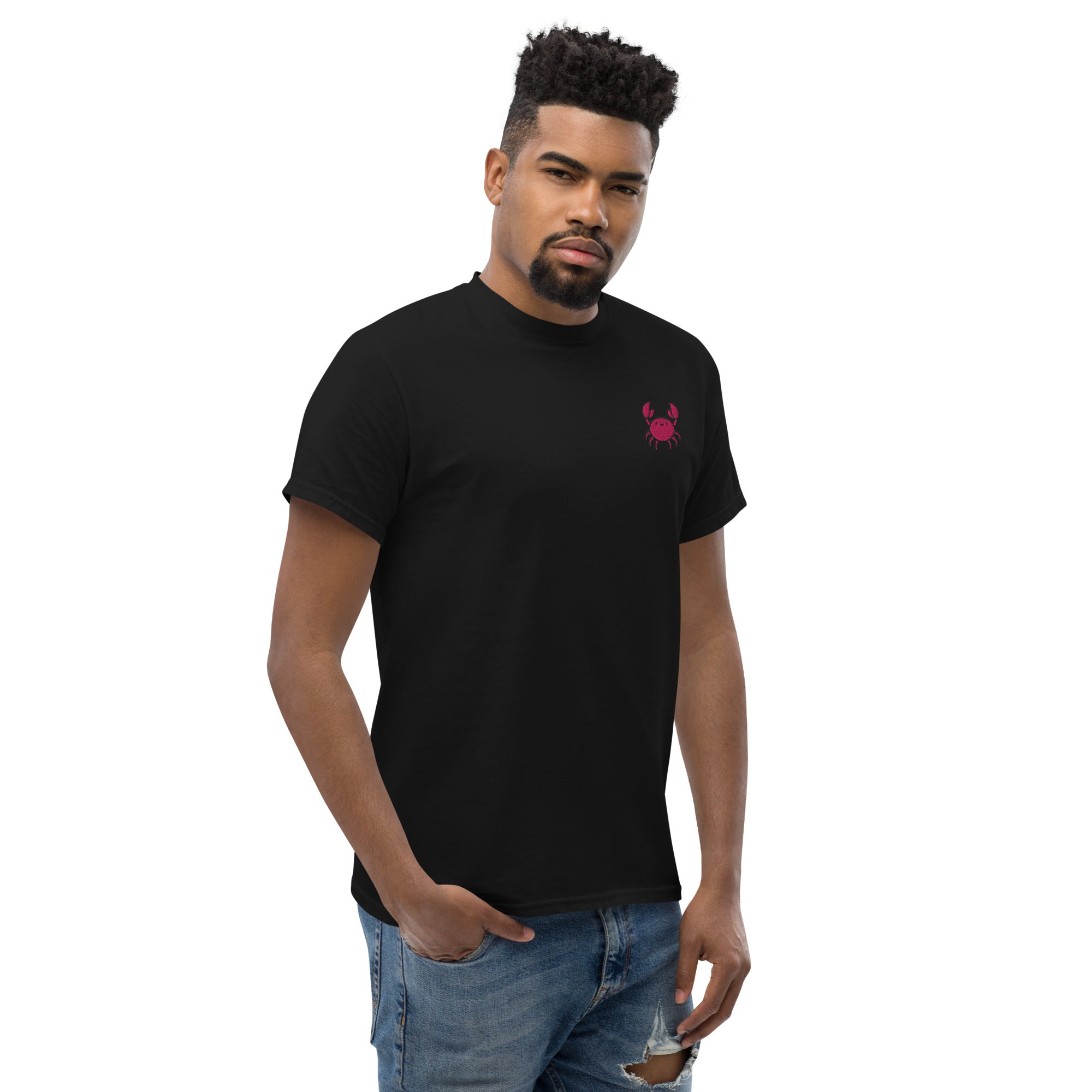 Foto di - T-shirt Ricamata Unisex – 100% Cotone – Stile Streetwear e Confortevole – Granchio-Ricamati-Biiply