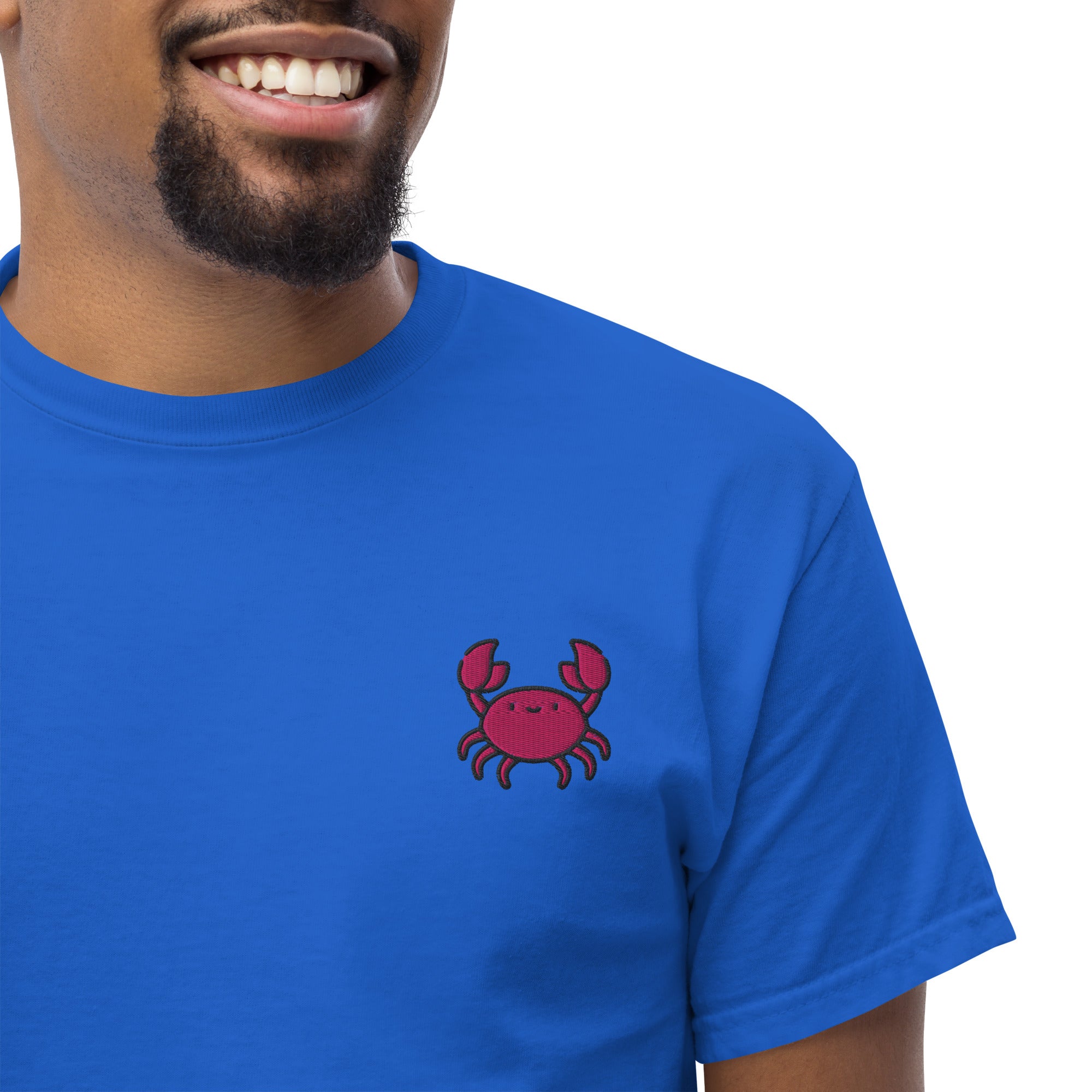 Foto di - T-shirt Ricamata Unisex – 100% Cotone – Stile Streetwear e Confortevole – Granchio-Ricamati-Biiply