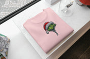 Foto di - T-shirt Ricamata Unisex – 100% Cotone – Stile Streetwear e Confortevole – Grinch Apre la Zip-Ricamati-Biiply