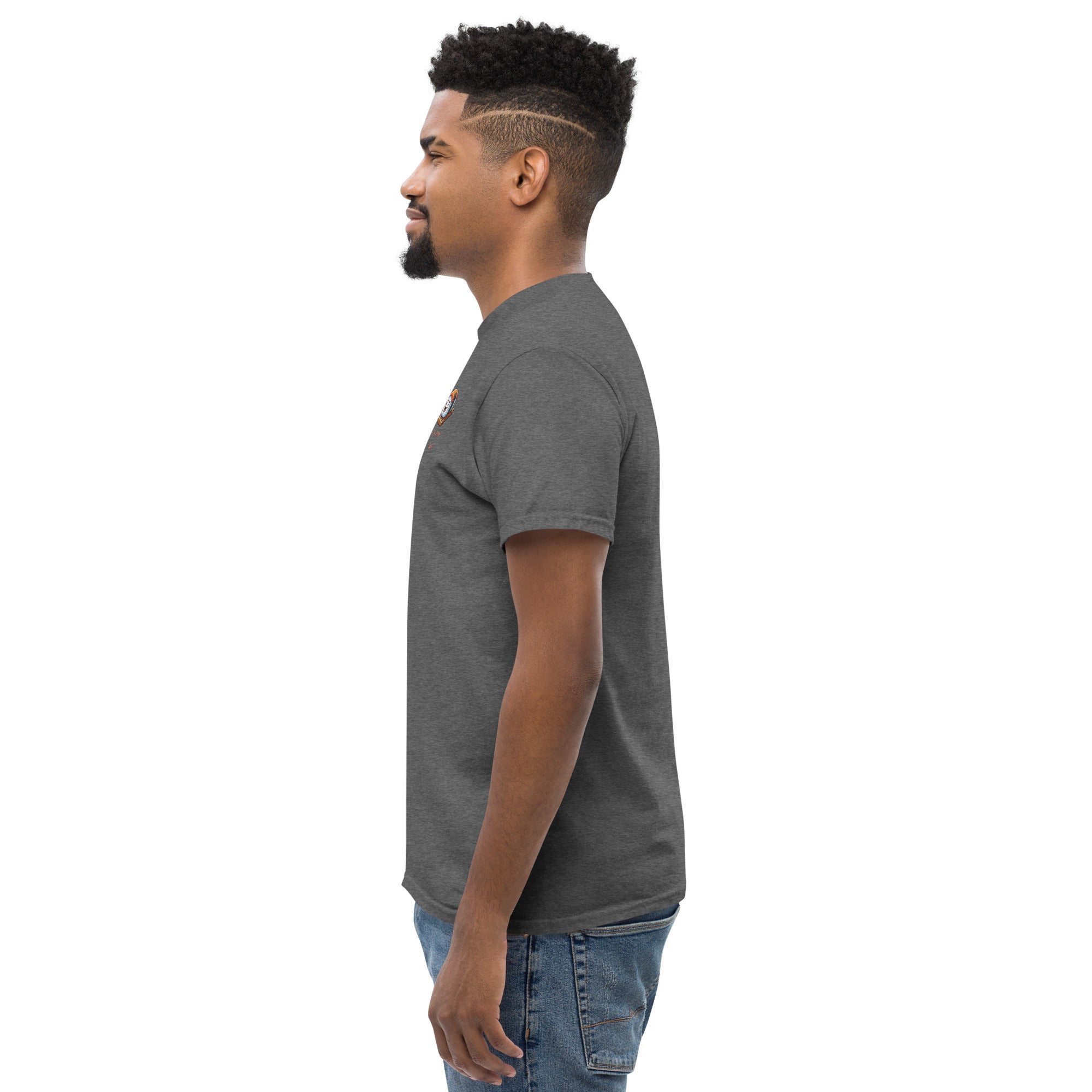 Foto di - T-shirt Ricamata Unisex – 100% Cotone – Stile Streetwear e Confortevole – It's Sushi Time-Ricamati-Biiply