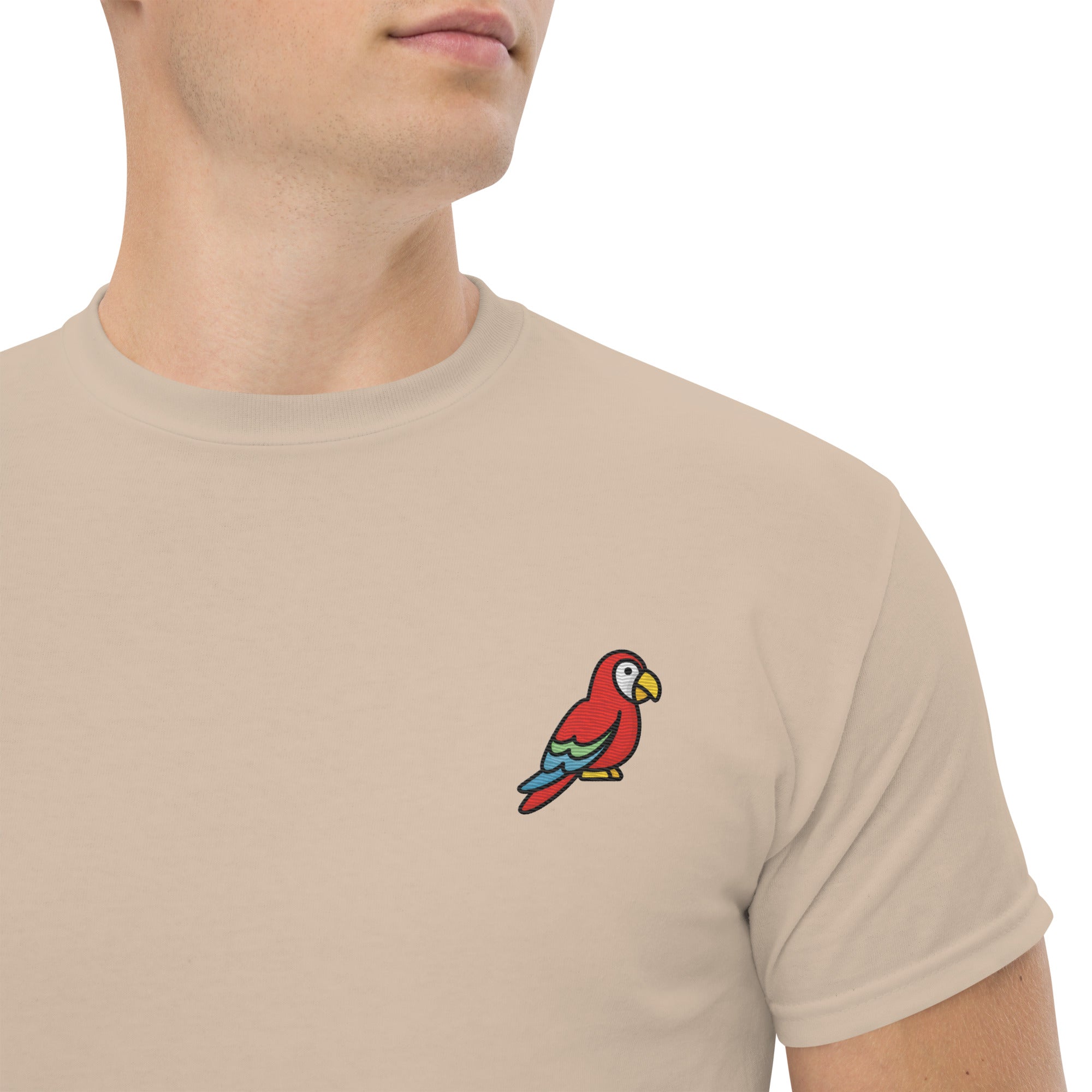 Foto di - T-shirt Ricamata Unisex – 100% Cotone – Stile Streetwear e Confortevole – Pappagallo-Ricamati-Biiply