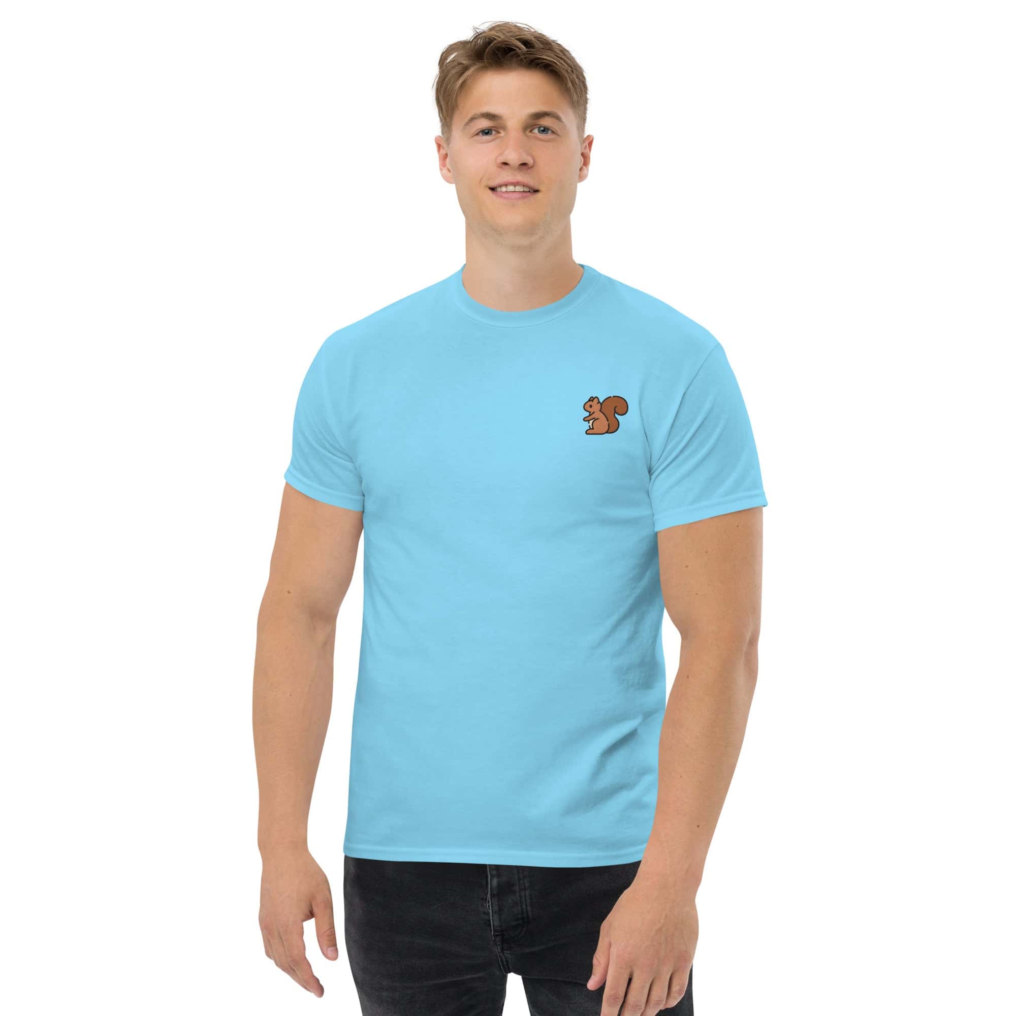Foto di - T-shirt Ricamata Unisex – 100% Cotone – Stile Streetwear e Confortevole – Scoiattolo-Ricamati-Biiply