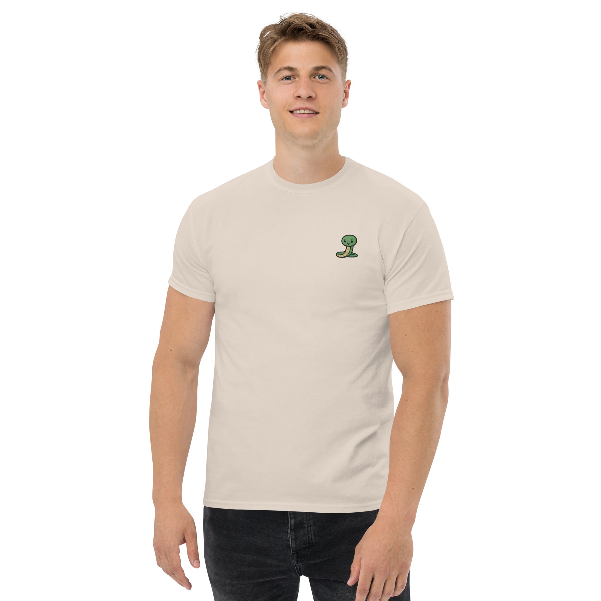 Foto di - T-shirt Ricamata Unisex – 100% Cotone – Stile Streetwear e Confortevole – Serpente Simpatico-Ricamati-Biiply