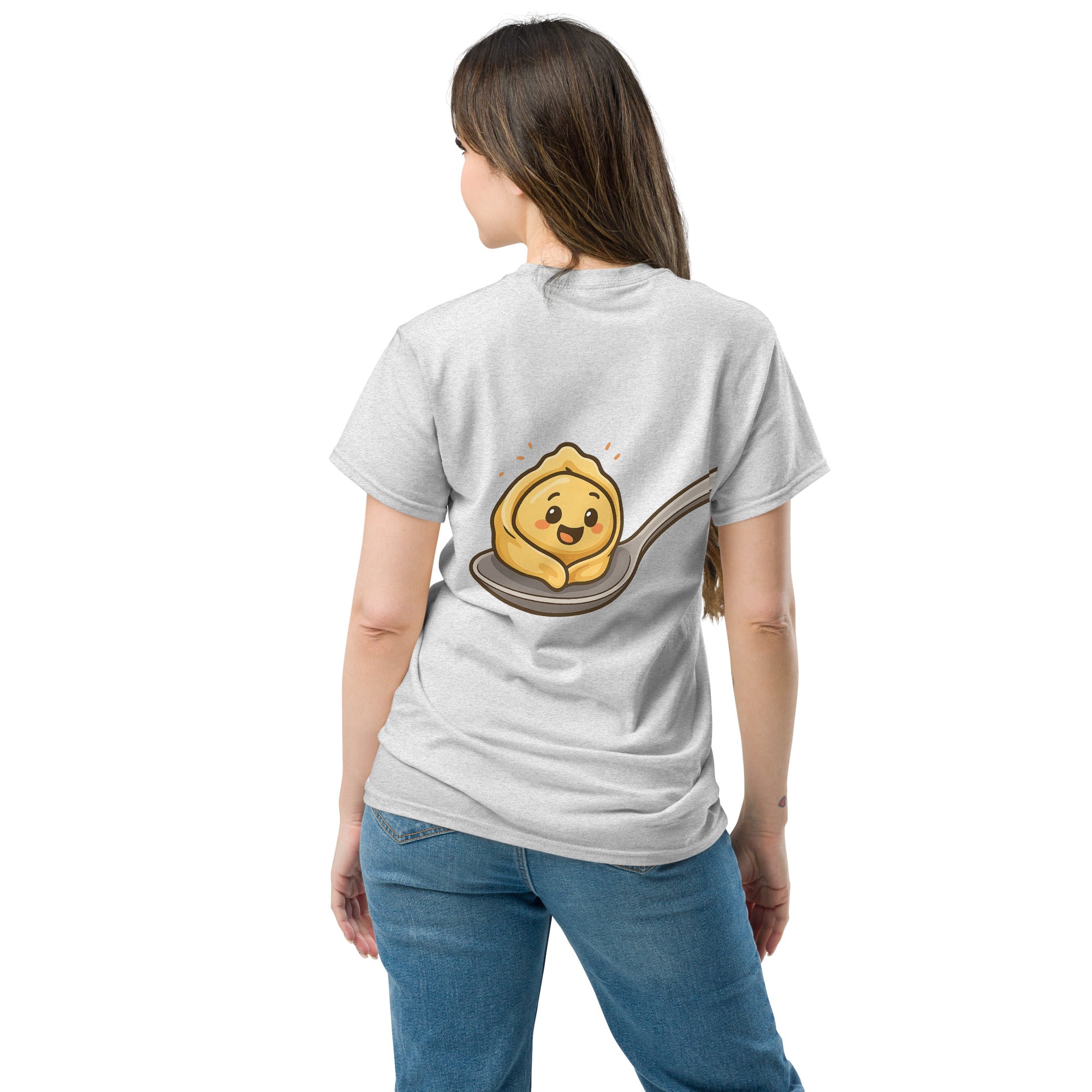 Foto di - T-shirt Stampata Posteriore Unisex – 100% Cotone – Stile Streetwear e Confortevole – Cucchiaio con Tortellino-DTG-Biiply