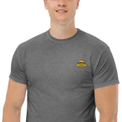 Foto di - T-shirt Stampata Posteriormente + Ricamo Anteriore Unisex – Morbida con Cappuccio e Tasca Frontale – Stile Streetwear – Cappello di Paglia-Ricamati-Biiply