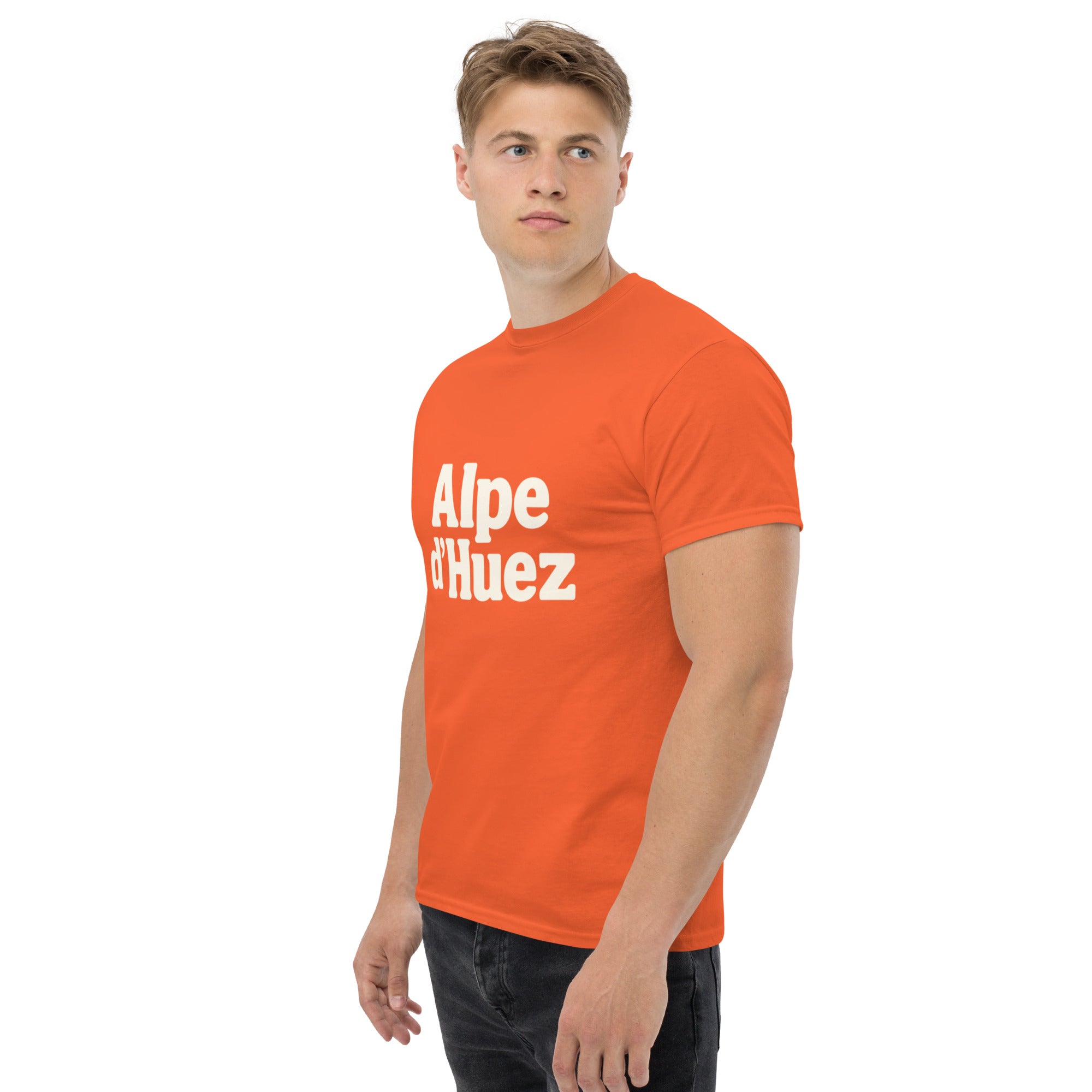 Foto di - T-shirt Stampata Unisex – 100% Cotone – Stile Streetwear e Confortevole – Alpe d'Huez-DTG-Biiply