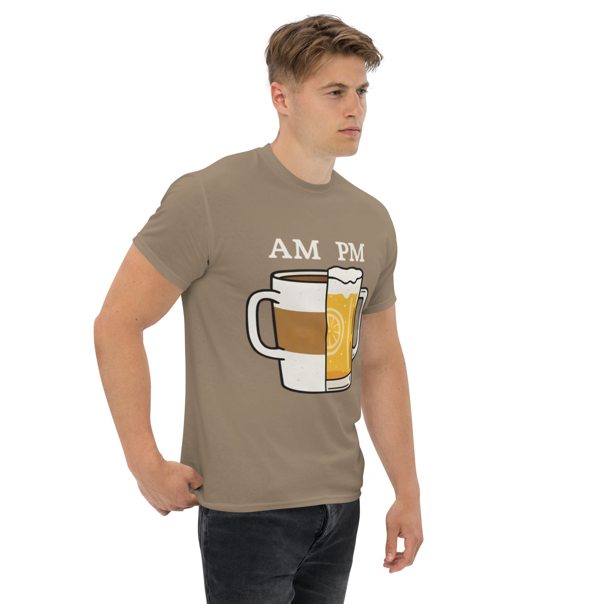 Foto di - T-shirt Stampata Unisex – 100% Cotone – Stile Streetwear e Confortevole – Caffè A.M Birra P.M-DTG-Biiply