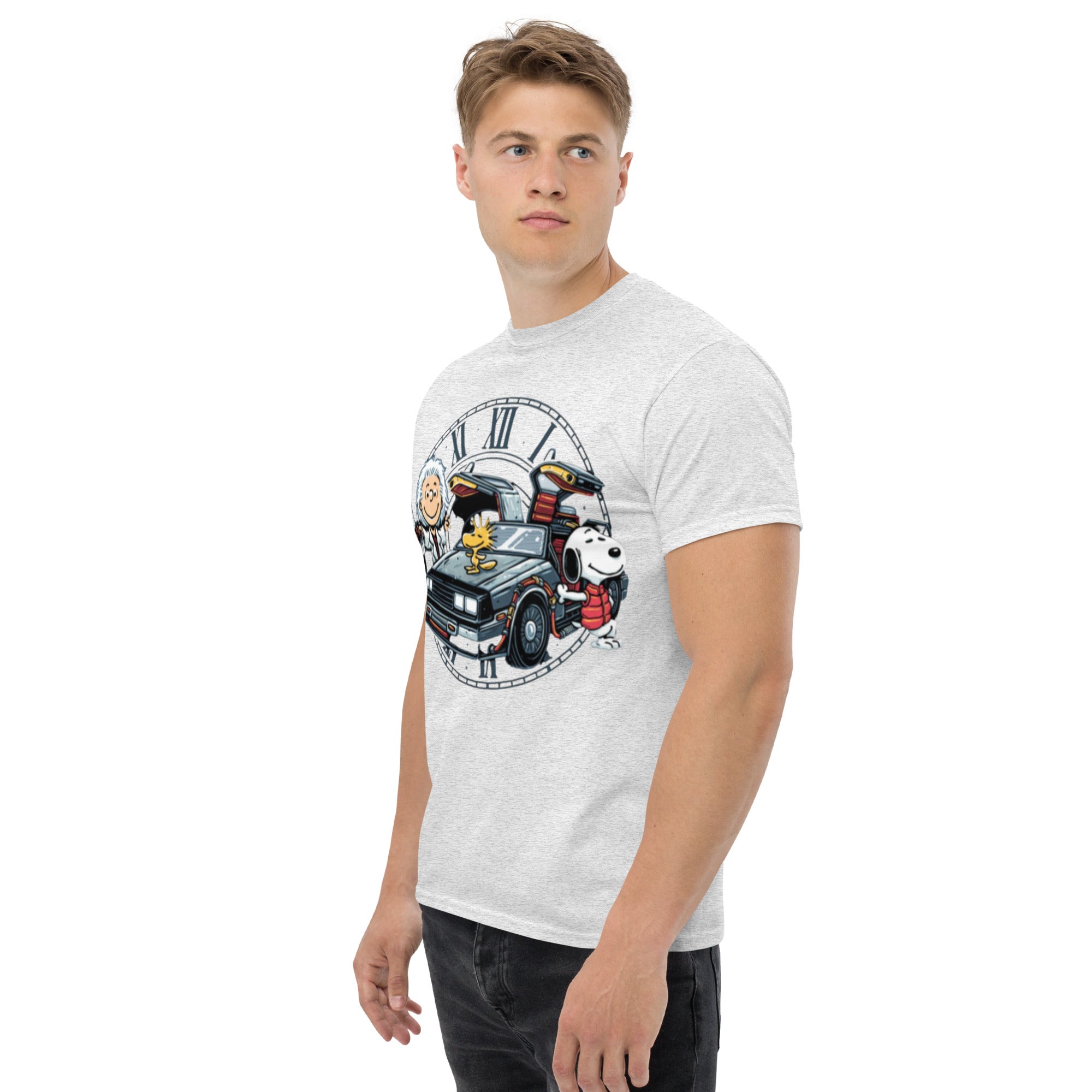 Foto di - T-shirt Stampata Unisex – 100% Cotone – Stile Streetwear e Confortevole – Cartone Versione Ritorno al Futuro-DTG-Biiply
