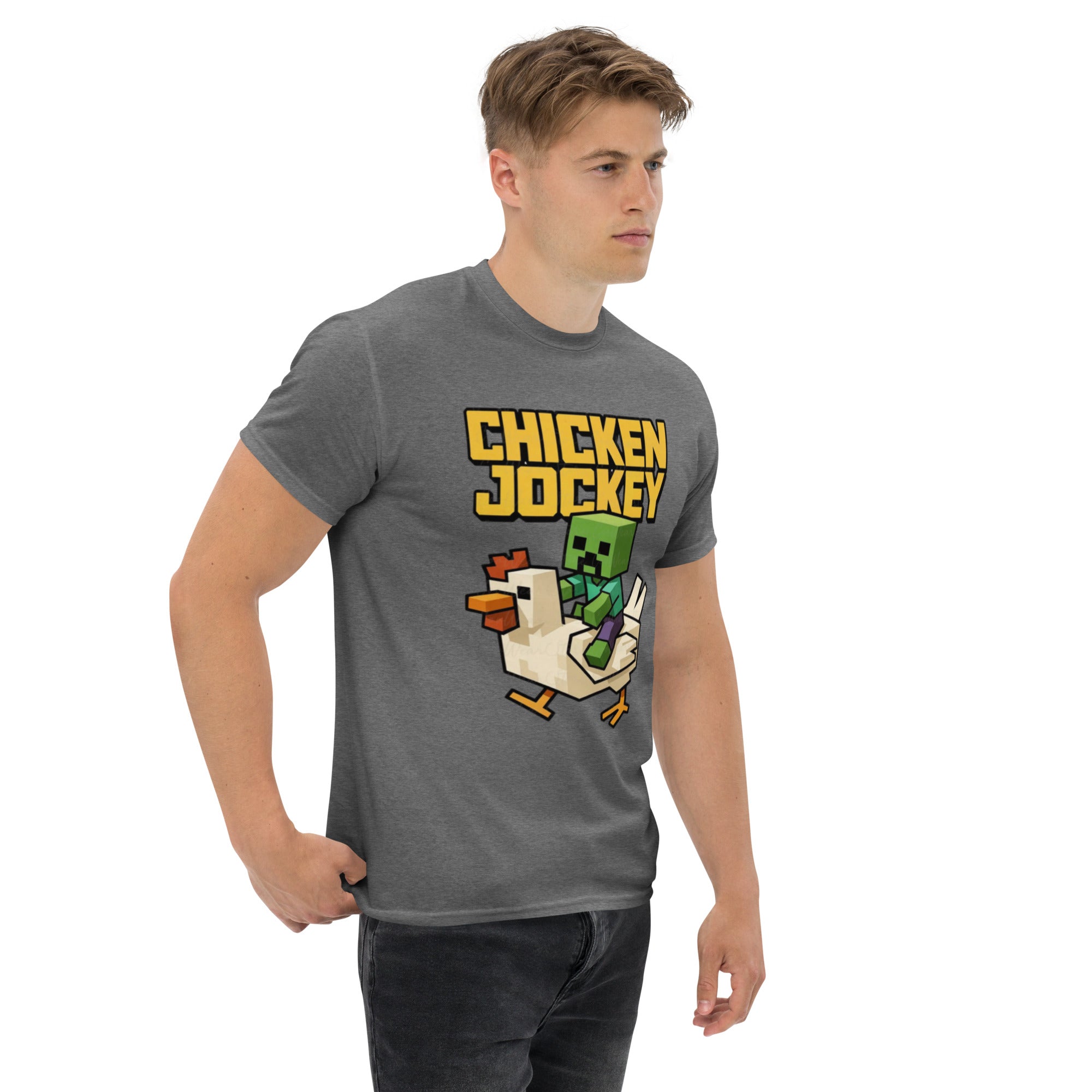 Foto di - T-shirt Stampata Unisex – 100% Cotone – Stile Streetwear e Confortevole – Chicken jockey-DTG-Biiply