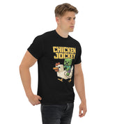 Foto di - T-shirt Stampata Unisex – 100% Cotone – Stile Streetwear e Confortevole – Chicken jockey-DTG-Biiply