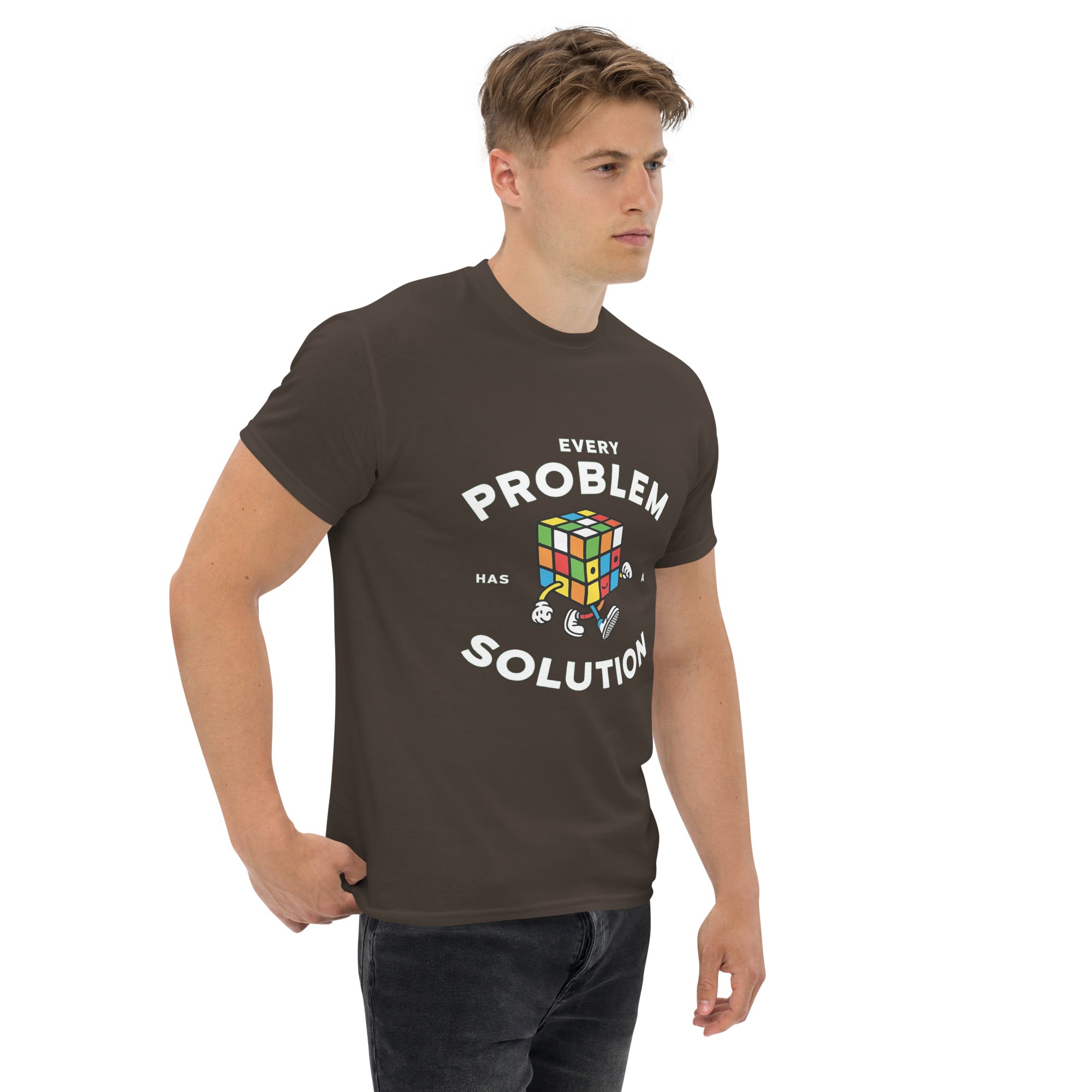 Foto di - T-shirt Stampata Unisex – 100% Cotone – Stile Streetwear e Confortevole – Every Problem Has a Solution-DTG-Biiply