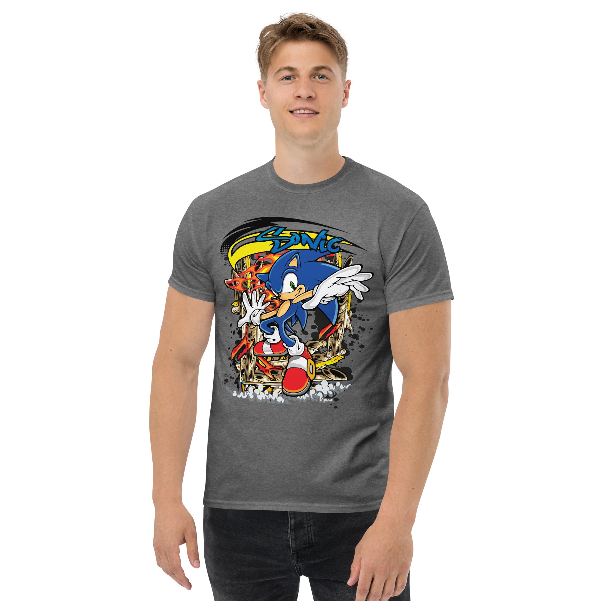 Foto di - T-shirt Stampata Unisex – 100% Cotone – Stile Streetwear e Confortevole – Graffito Sonic-DTG-Biiply