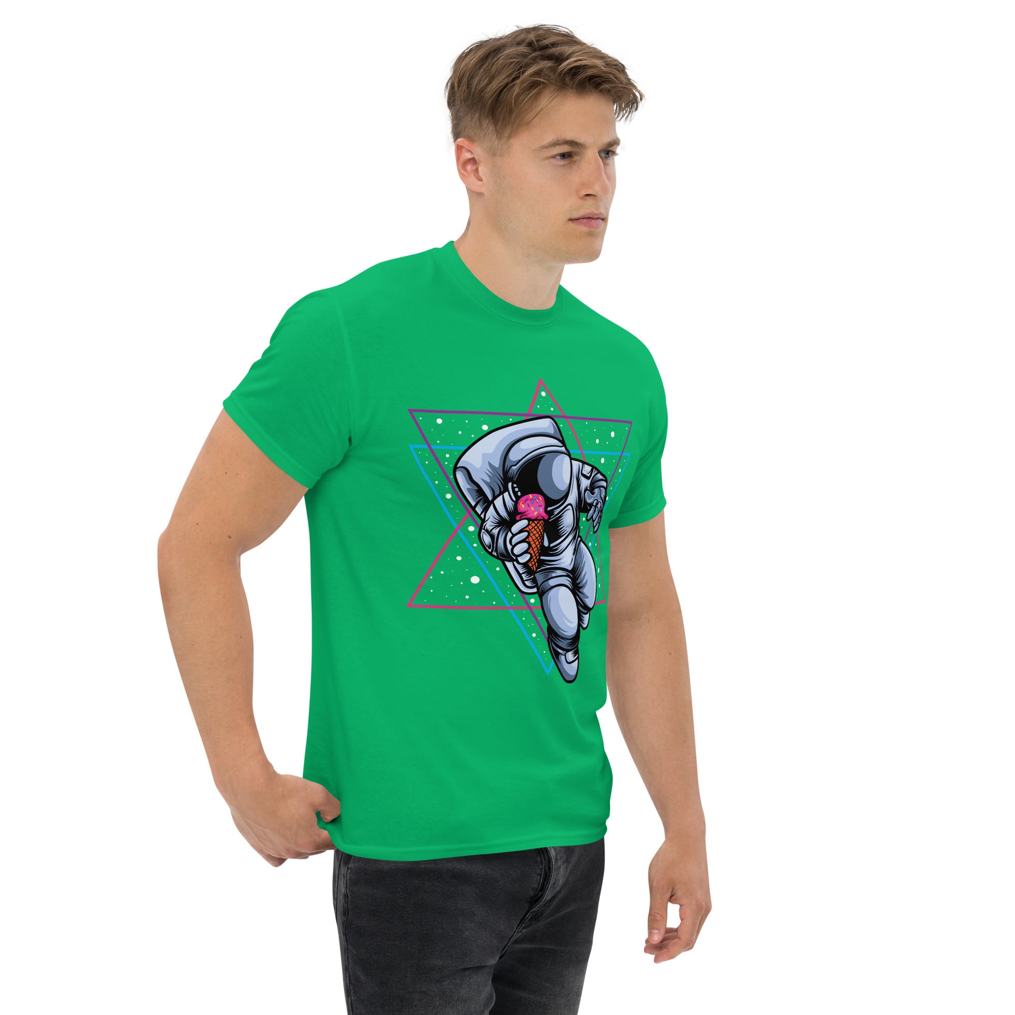 Foto di - T-shirt Stampata Unisex – 100% Cotone – Stile Streetwear e Confortevole – Ice Cream on the space-DTG-Biiply