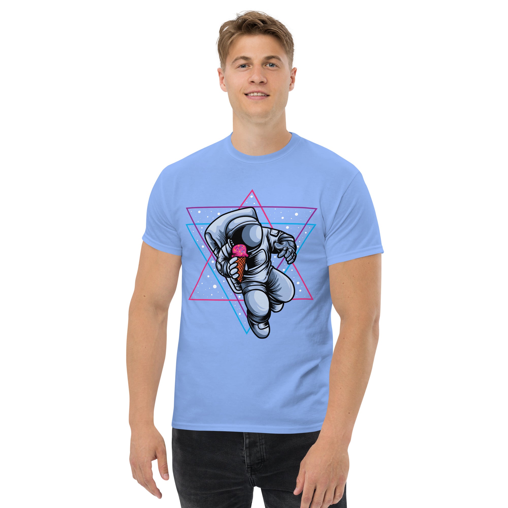 Foto di - T-shirt Stampata Unisex – 100% Cotone – Stile Streetwear e Confortevole – Ice Cream on the space-DTG-Biiply