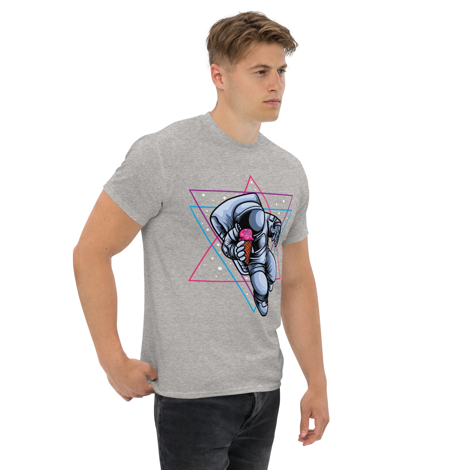 Foto di - T-shirt Stampata Unisex – 100% Cotone – Stile Streetwear e Confortevole – Ice Cream on the space-DTG-Biiply