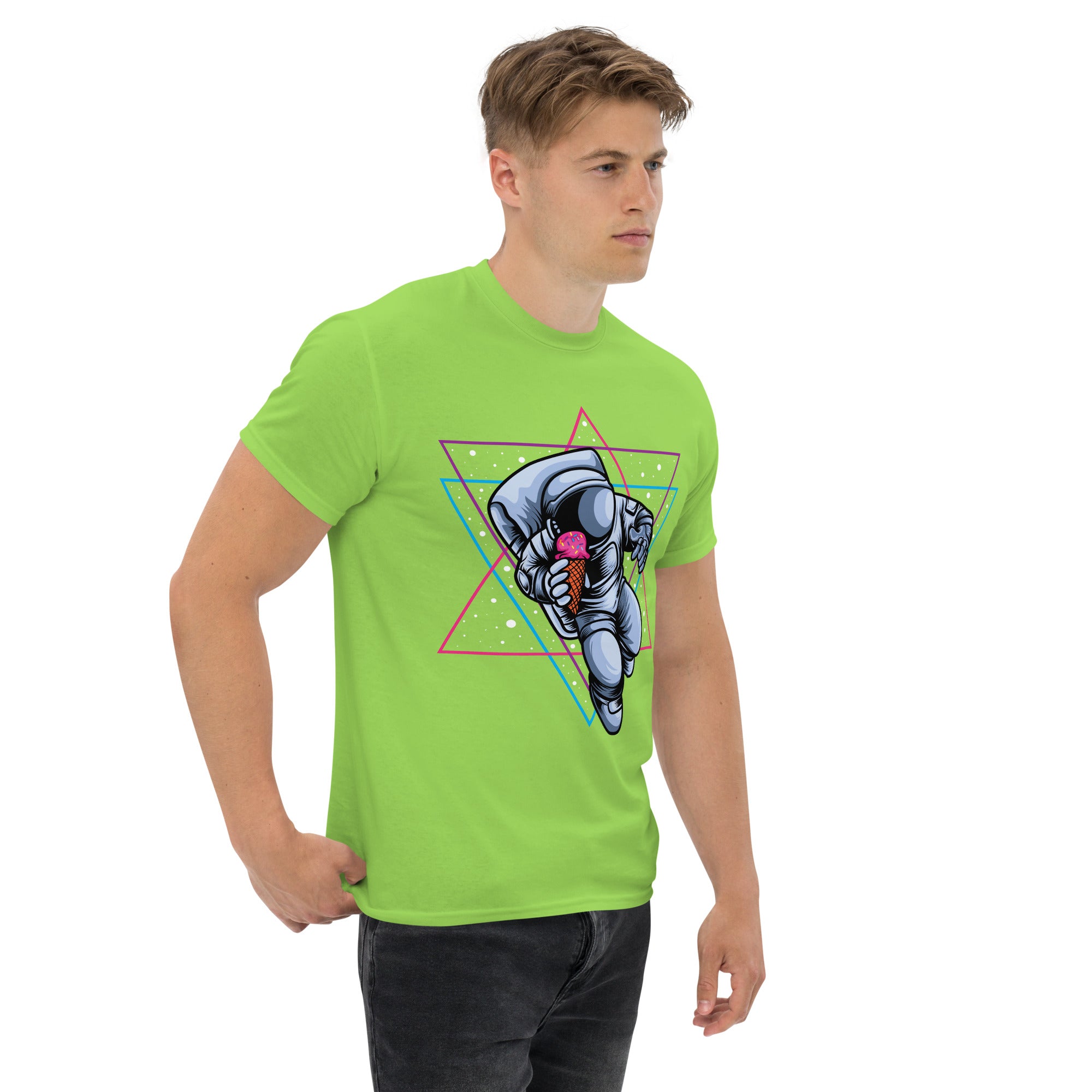 Foto di - T-shirt Stampata Unisex – 100% Cotone – Stile Streetwear e Confortevole – Ice Cream on the space-DTG-Biiply