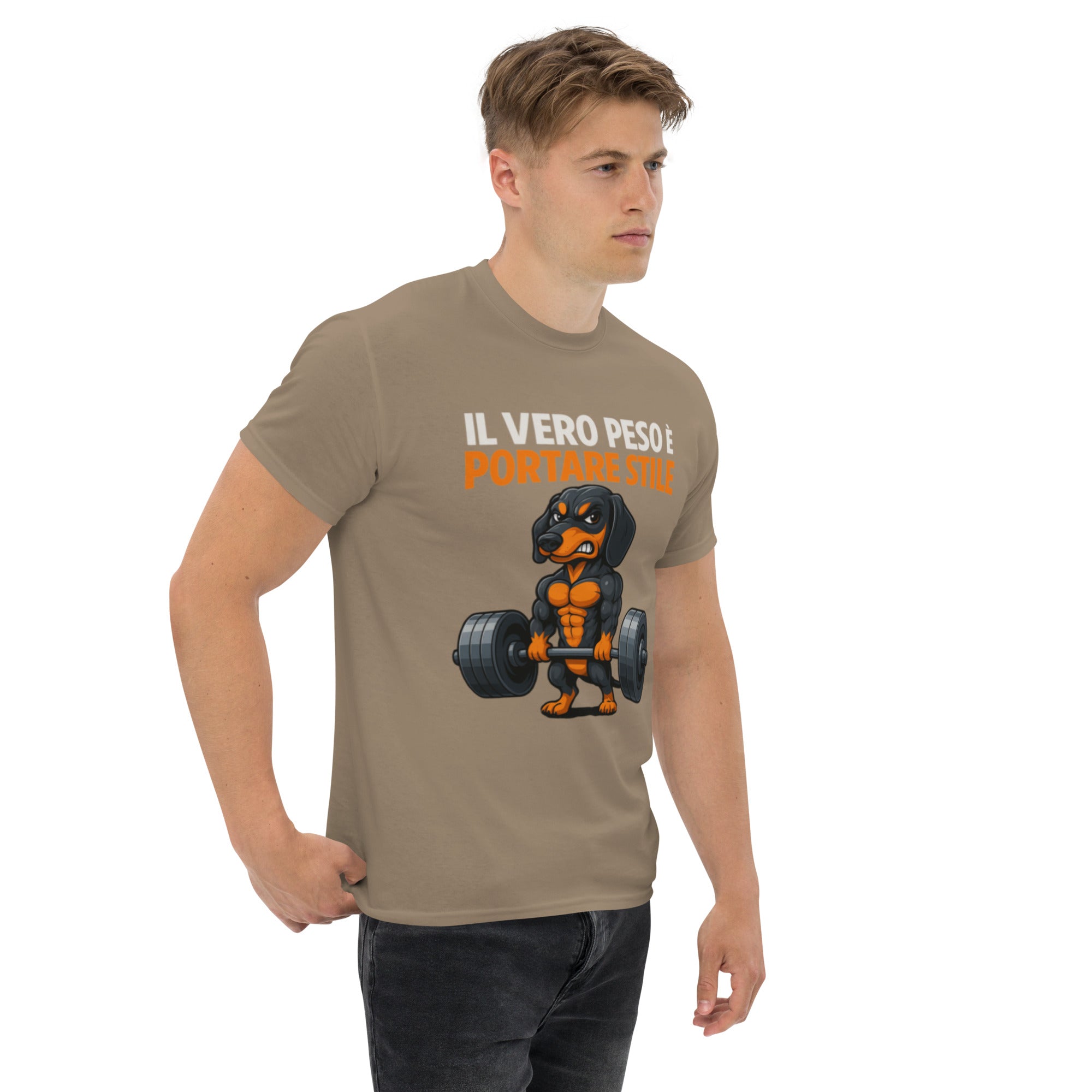 Foto di - T-shirt Stampata Unisex – 100% Cotone – Stile Streetwear e Confortevole – Il Vero Peso è Portare Stile-DTG-Biiply