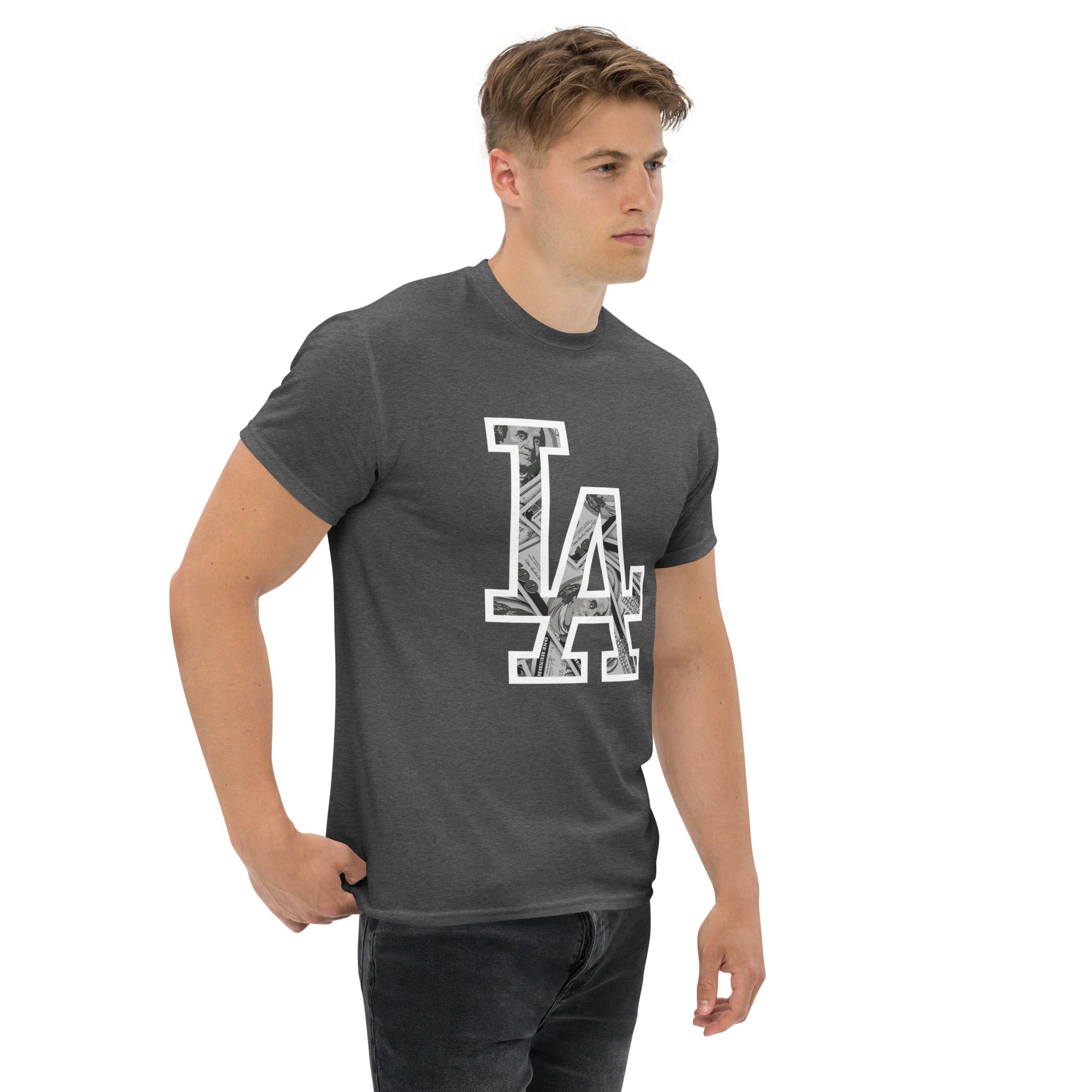 Foto di - T-shirt Stampata Unisex – 100% Cotone – Stile Streetwear e Confortevole – LA Dollar-DTG-Biiply