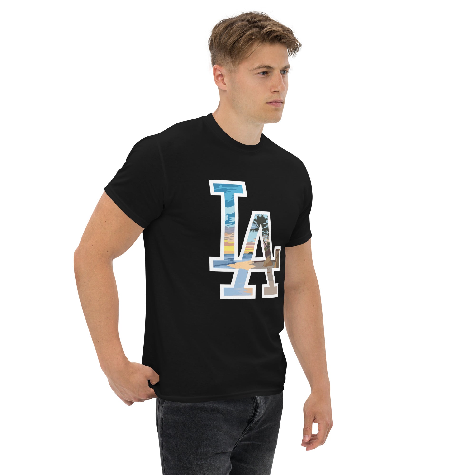 Foto di - T-shirt Stampata Unisex – 100% Cotone – Stile Streetwear e Confortevole – LA Spiaggia-DTG-Biiply