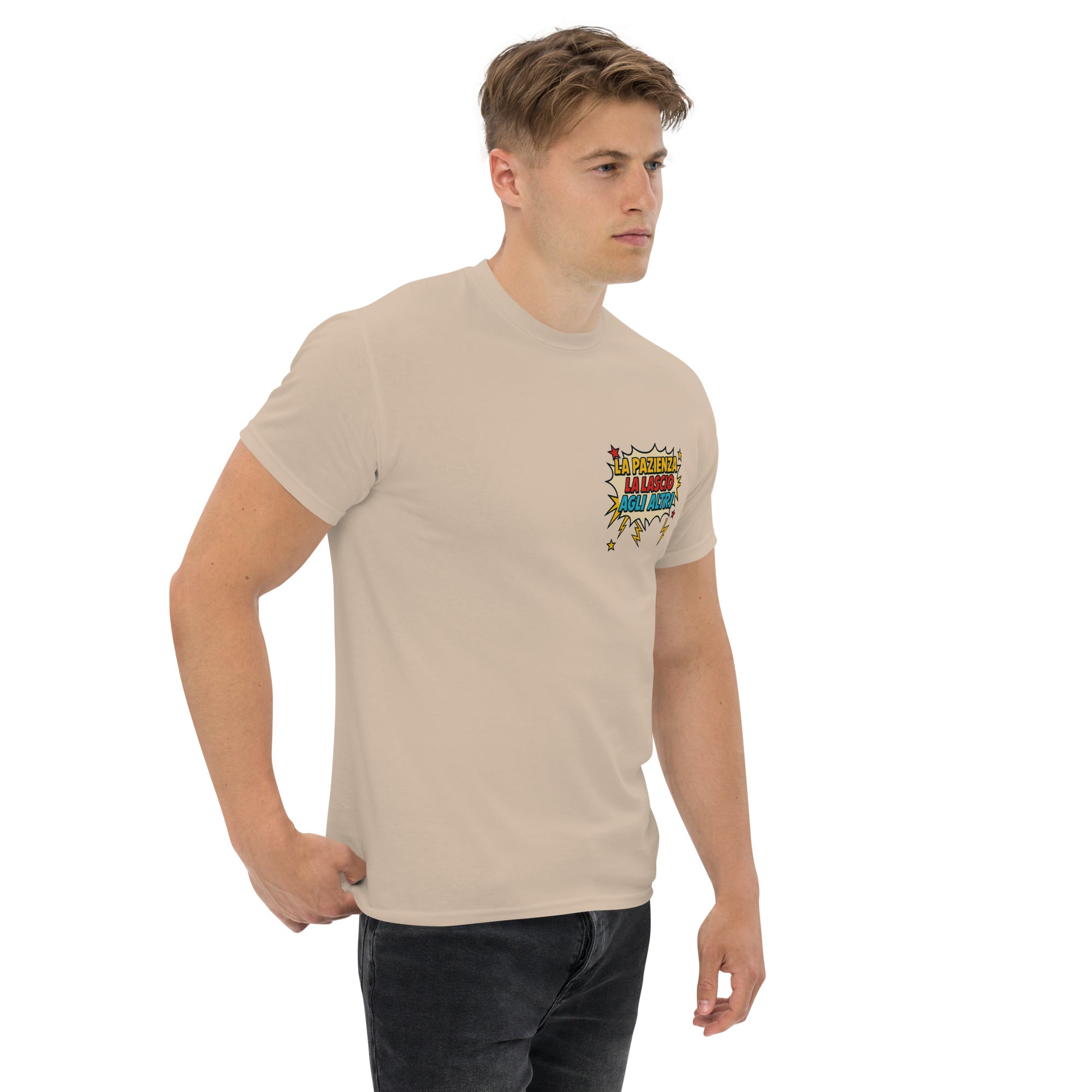 Foto di - T-shirt Stampata Unisex – 100% Cotone – Stile Streetwear e Confortevole – La pazienza la lascio agli altri-DTG-Biiply