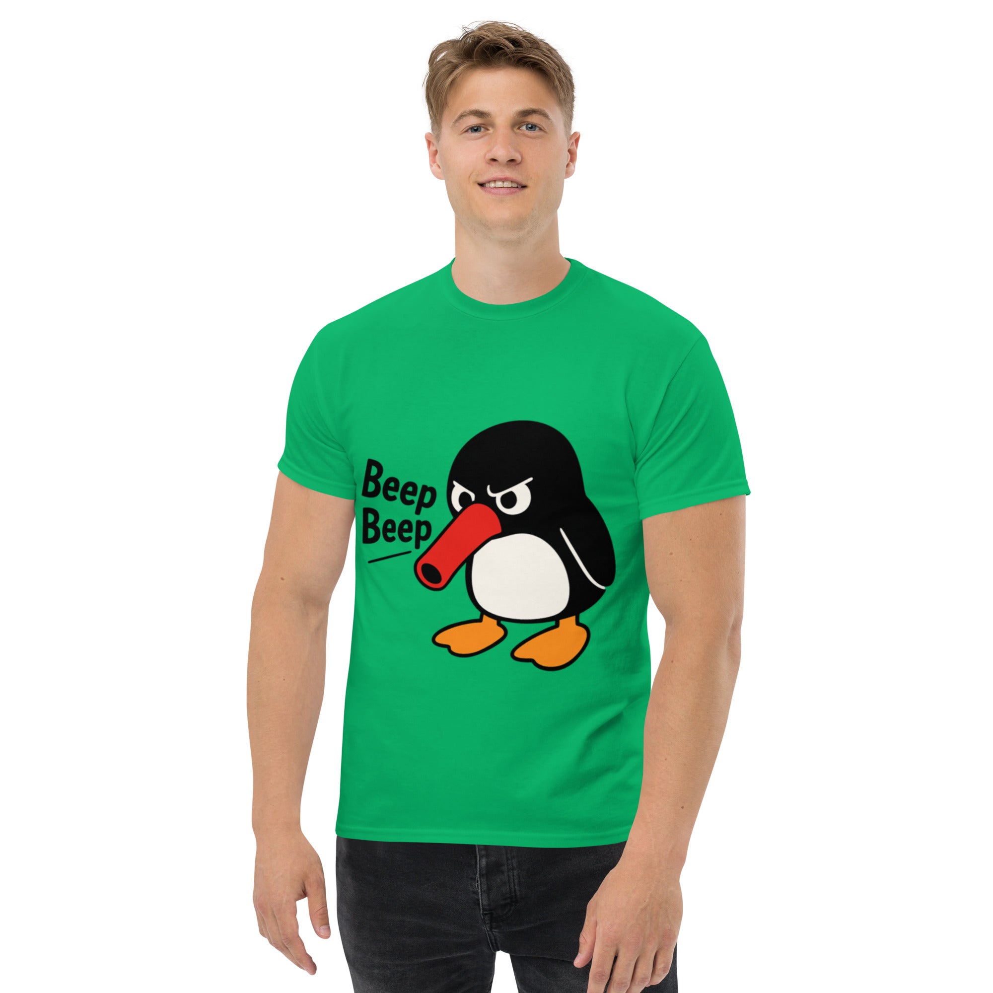 Foto di - T-shirt Stampata Unisex – 100% Cotone – Stile Streetwear e Confortevole – Pinguino Arrabbiato Beep Beep-DTG-Biiply
