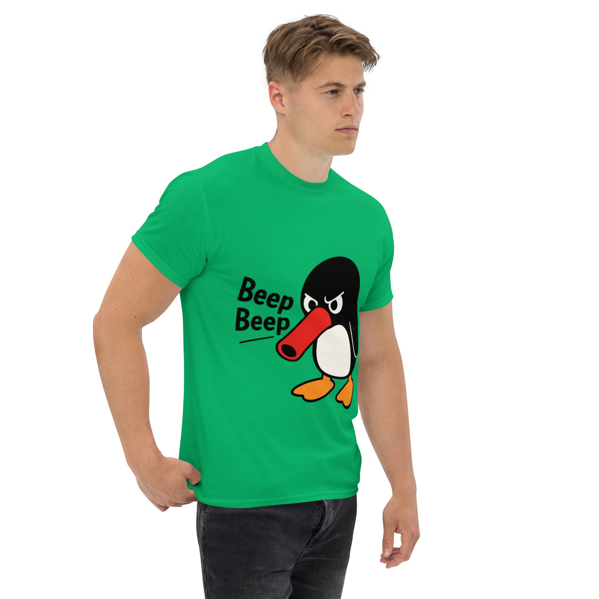 Foto di - T-shirt Stampata Unisex – 100% Cotone – Stile Streetwear e Confortevole – Pinguino Arrabbiato Beep Beep-DTG-Biiply