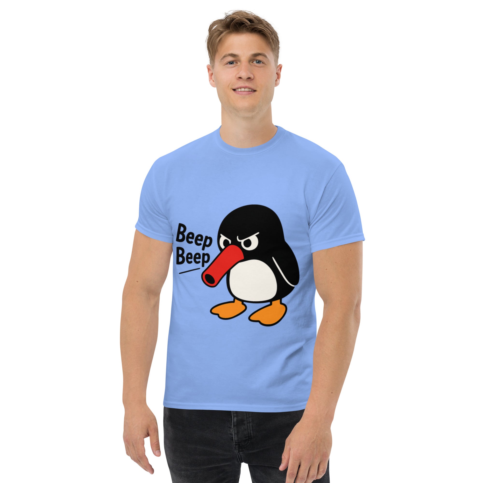 Foto di - T-shirt Stampata Unisex – 100% Cotone – Stile Streetwear e Confortevole – Pinguino Arrabbiato Beep Beep-DTG-Biiply