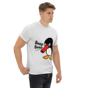 Foto di - T-shirt Stampata Unisex – 100% Cotone – Stile Streetwear e Confortevole – Pinguino Arrabbiato Beep Beep-DTG-Biiply