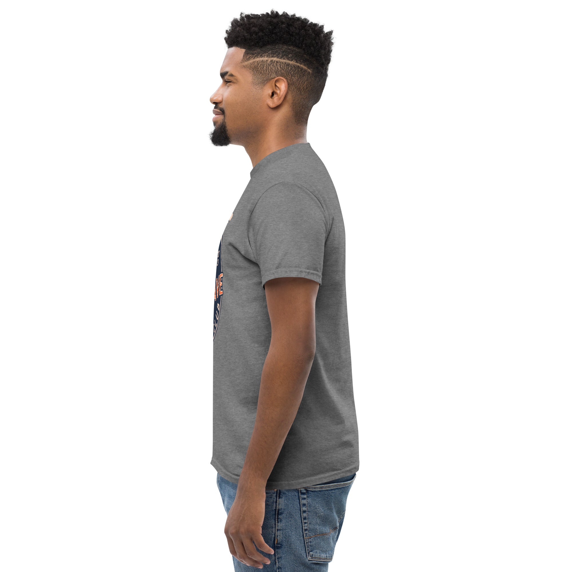 Foto di - T-shirt Stampata Unisex – 100% Cotone – Stile Streetwear e Confortevole – Scheletro surfista-DTG-Biiply