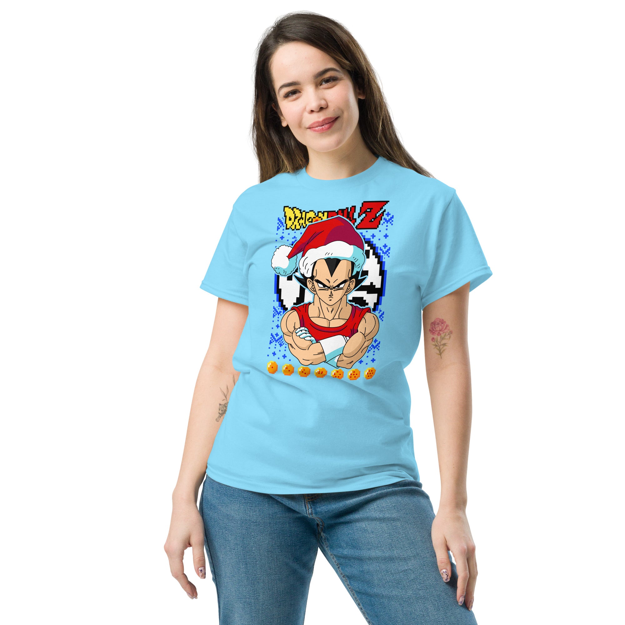 Foto di - T-shirt Stampata Unisex – 100% Cotone – Stile Streetwear e Confortevole – Vegeta versione Natale-DTG-Biiply