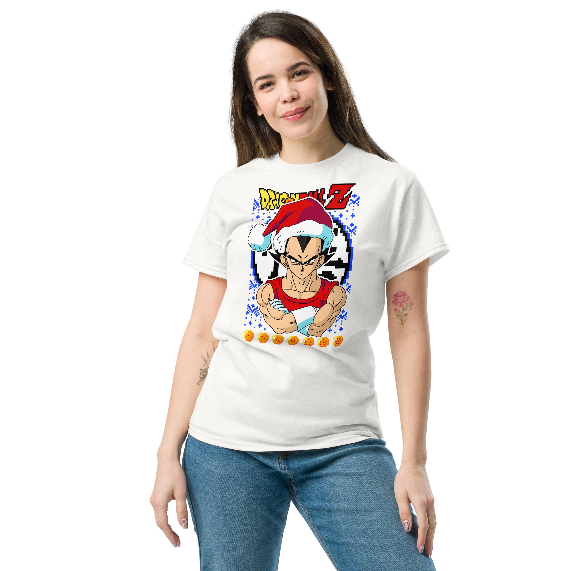 Foto di - T-shirt Stampata Unisex – 100% Cotone – Stile Streetwear e Confortevole – Vegeta versione Natale-DTG-Biiply