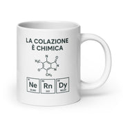 Foto di - Tazza in ceramica resistente stampata a colori adatta a microonde e lavastoviglie - La Colazione é Chimica-Casa-Biiply