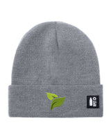 Gorro de punto de RPET reciclado – Suave y cálido – Línea sostenible Naturaleine – Diseño bordado de hojas