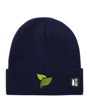 Ricamo Personalizzato - Cappello a Maglia in RPET Riciclato – Morbido e Caldo – Linea Sostenibile Naturaleine – Design Ricamato Foglie-Biiply