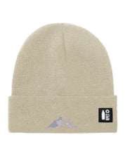 Ricamo Personalizzato - Cappello a Maglia in RPET Riciclato – Morbido e Caldo – Linea Sostenibile Naturaleine – Design Ricamato Montagna-Biiply