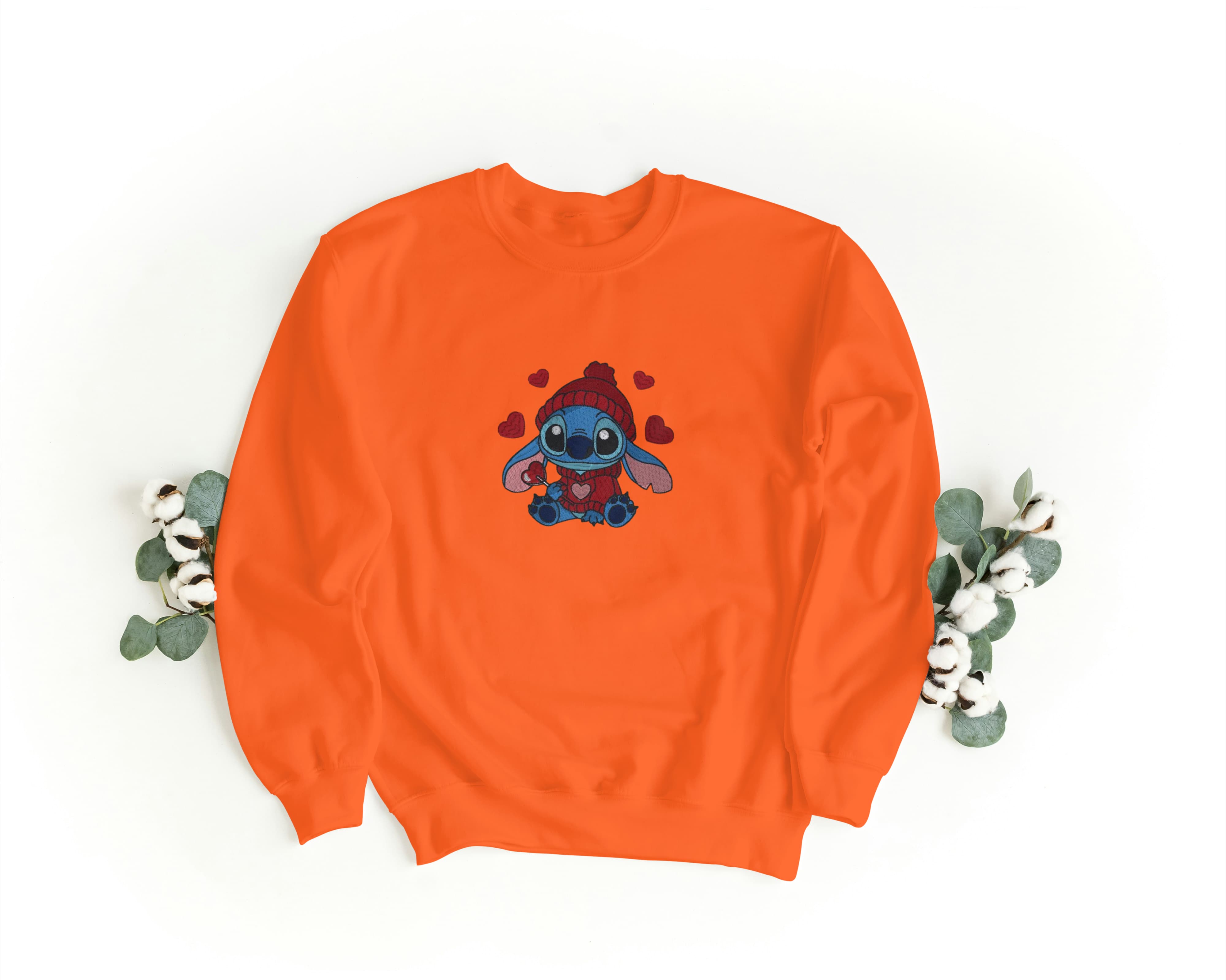 Ricamo Personalizzato - Felpa Ricamata Unisex a Girocollo – Morbida e Confortevole – Design Stitch Con cuori-Biiply