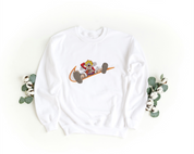 Ricamo Personalizzato - Felpa Ricamata Unisex a Girocollo – Morbida e Confortevole – Design Swoosh Con pirata-Biiply